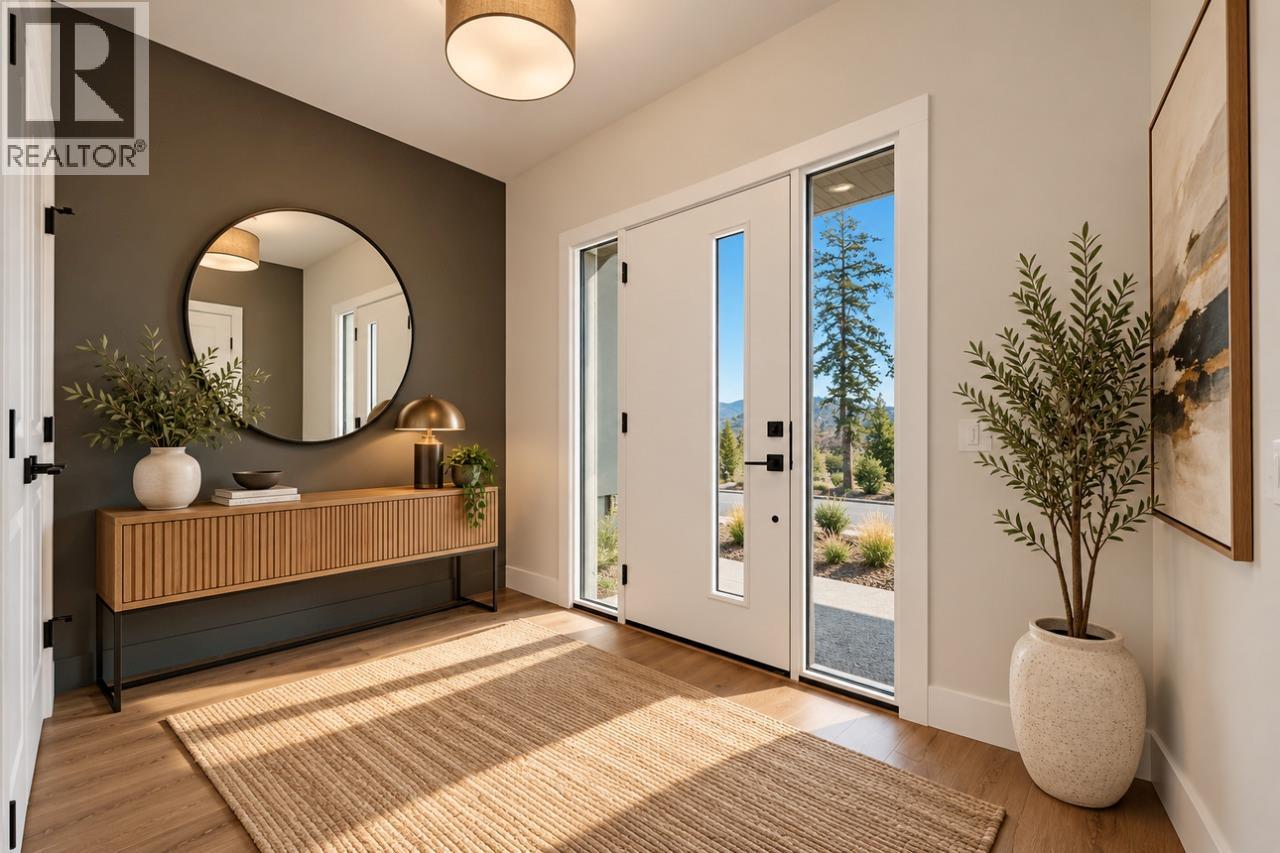 2083 Cortina Drive, Kelowna, British Columbia  V1P 1V1 - Photo 10 - 10402085