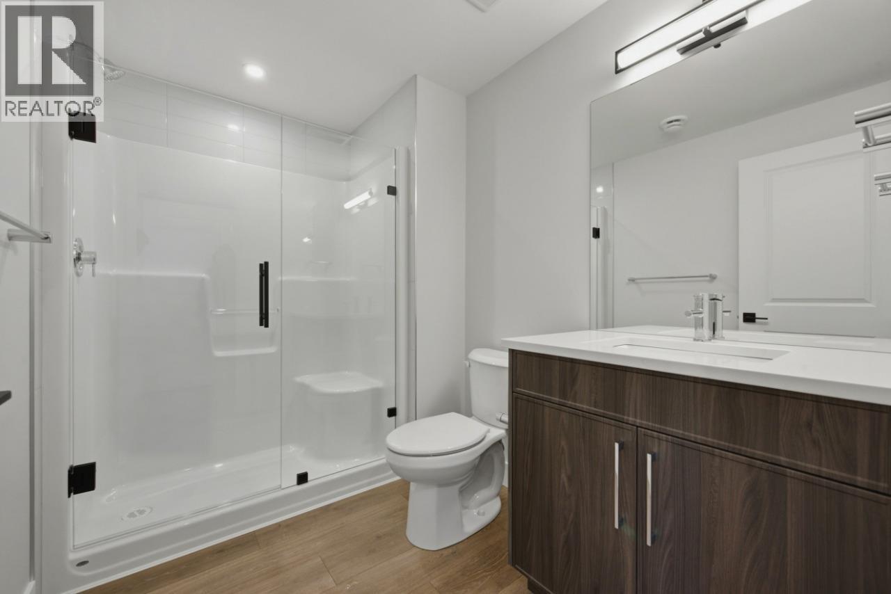 2083 Cortina Drive, Kelowna, British Columbia  V1P 1V1 - Photo 14 - 10402085