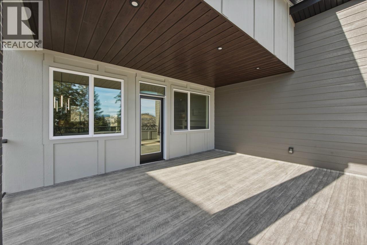 2083 Cortina Drive, Kelowna, British Columbia  V1P 1V1 - Photo 27 - 10402085