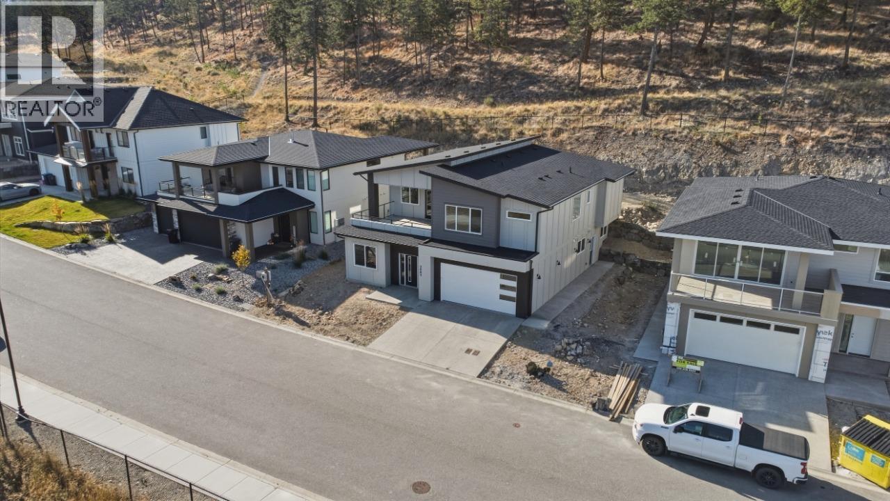 2083 Cortina Drive, Kelowna, British Columbia  V1P 1V1 - Photo 5 - 10402085