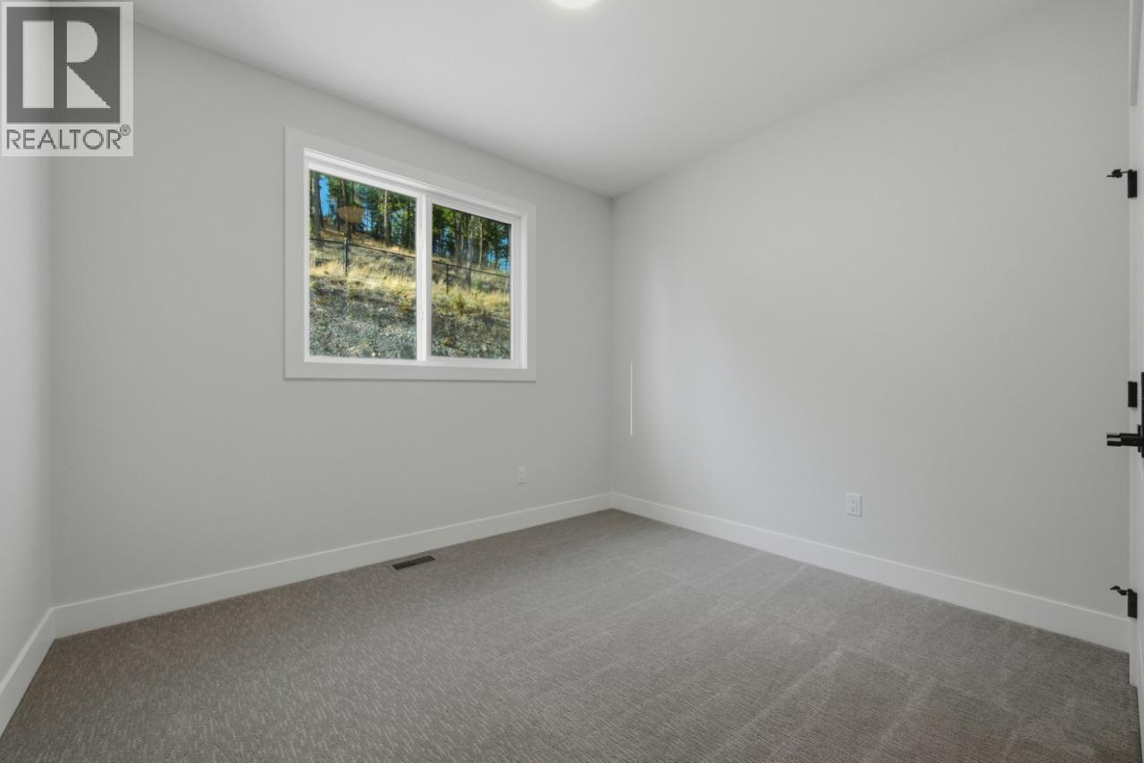 2083 Cortina Drive, Kelowna, British Columbia  V1P 1V1 - Photo 54 - 10402085
