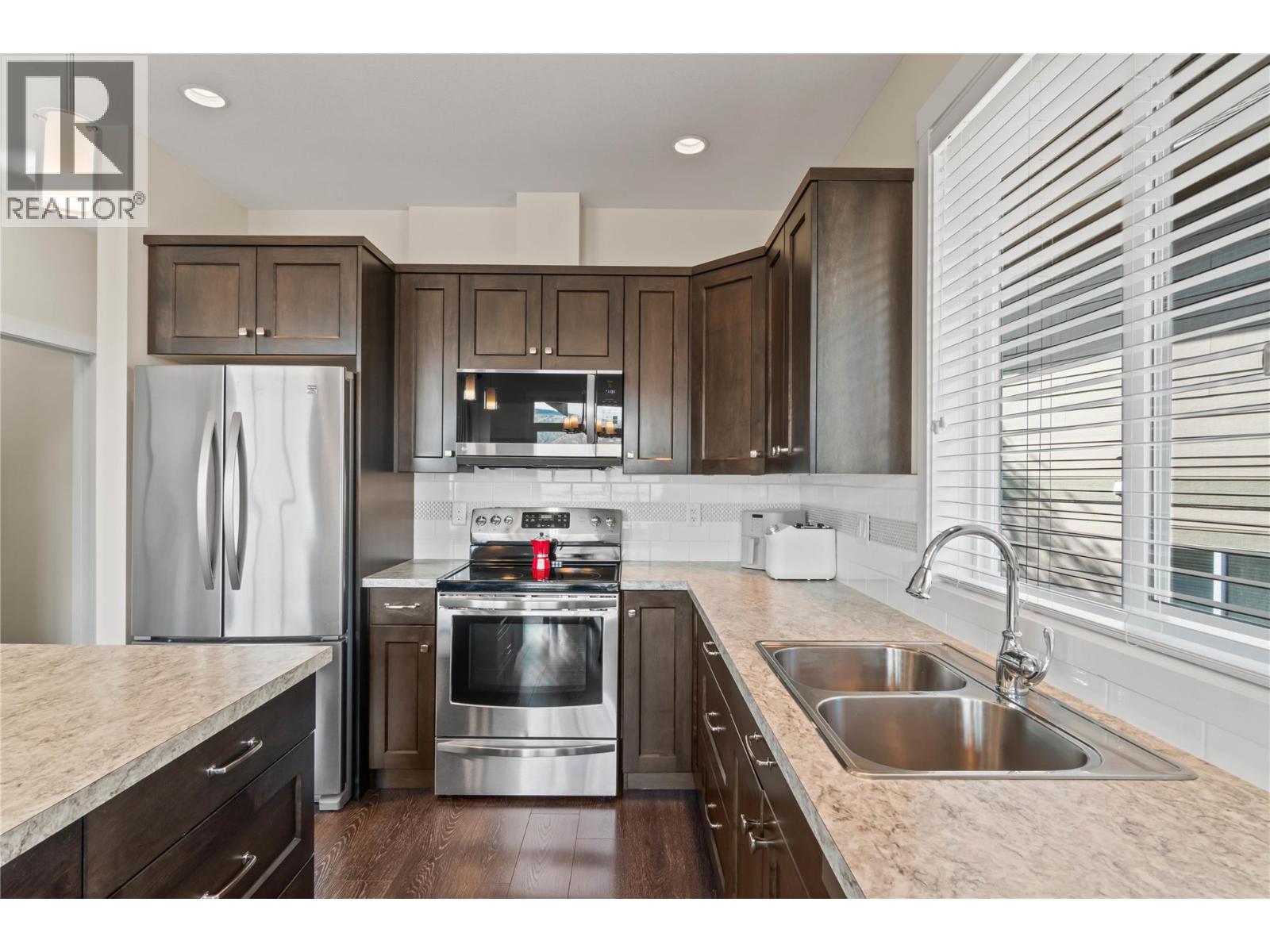 1939 Coldwater Drive Unit# 112, Kamloops, British Columbia  V2E 0B3 - Photo 11 - 10402066