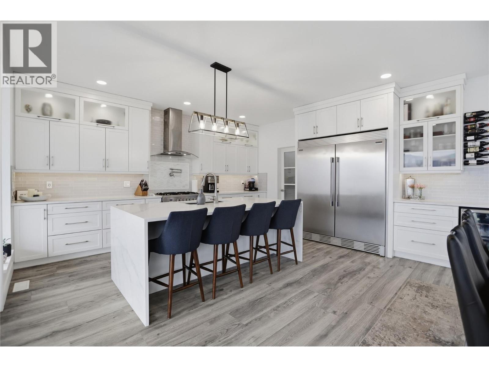 848 Cantle Drive, Kamloops, British Columbia  V2B 0A7 - Photo 13 - 10401809