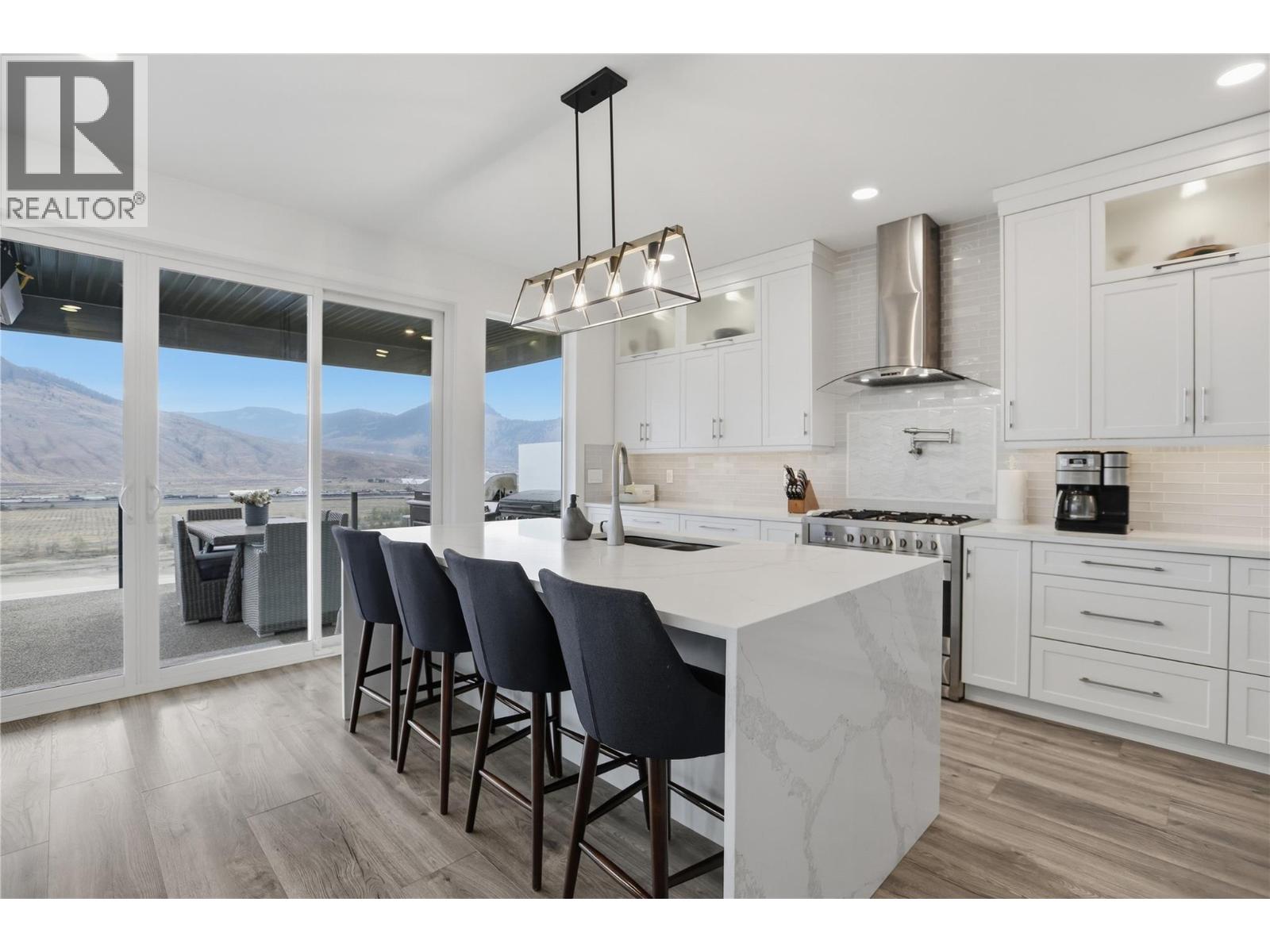 848 Cantle Drive, Kamloops, British Columbia  V2B 0A7 - Photo 15 - 10401809