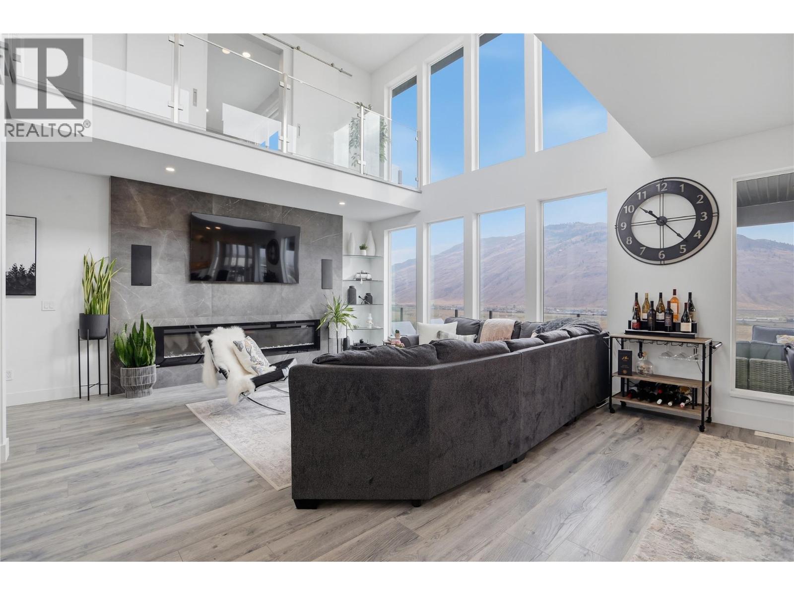 848 Cantle Drive, Kamloops, British Columbia  V2B 0A7 - Photo 6 - 10401809