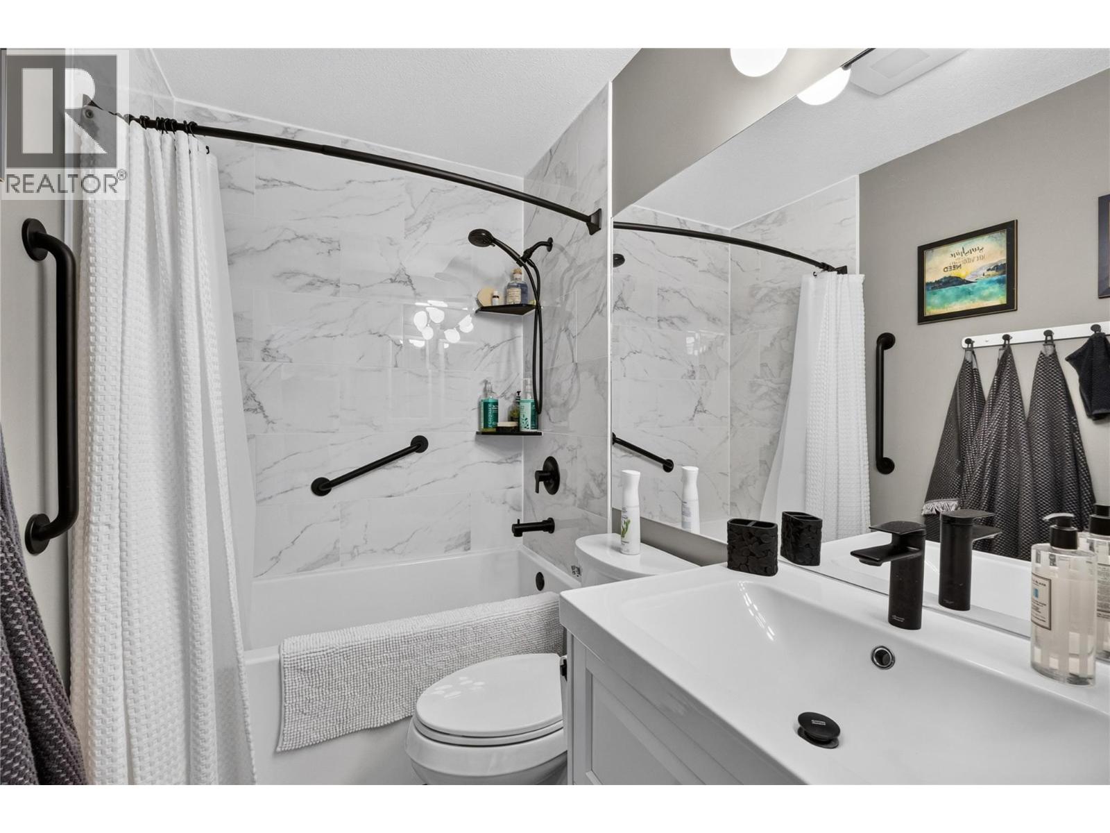 4630 Ponderosa Drive Unit# 215, Peachland, British Columbia  V0H 1X5 - Photo 15 - 10402021