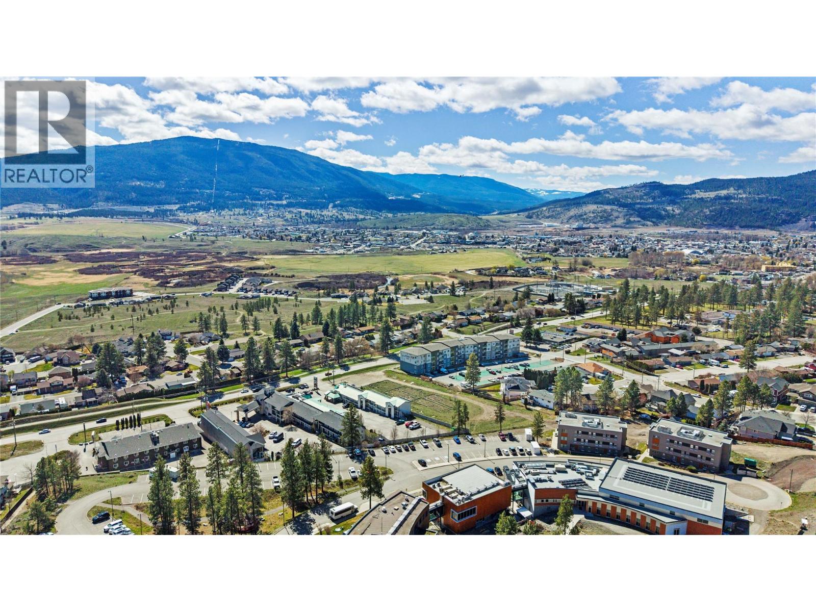 3551 Voght Street, Merritt, British Columbia  V1K 1B8 - Photo 17 - 10402048