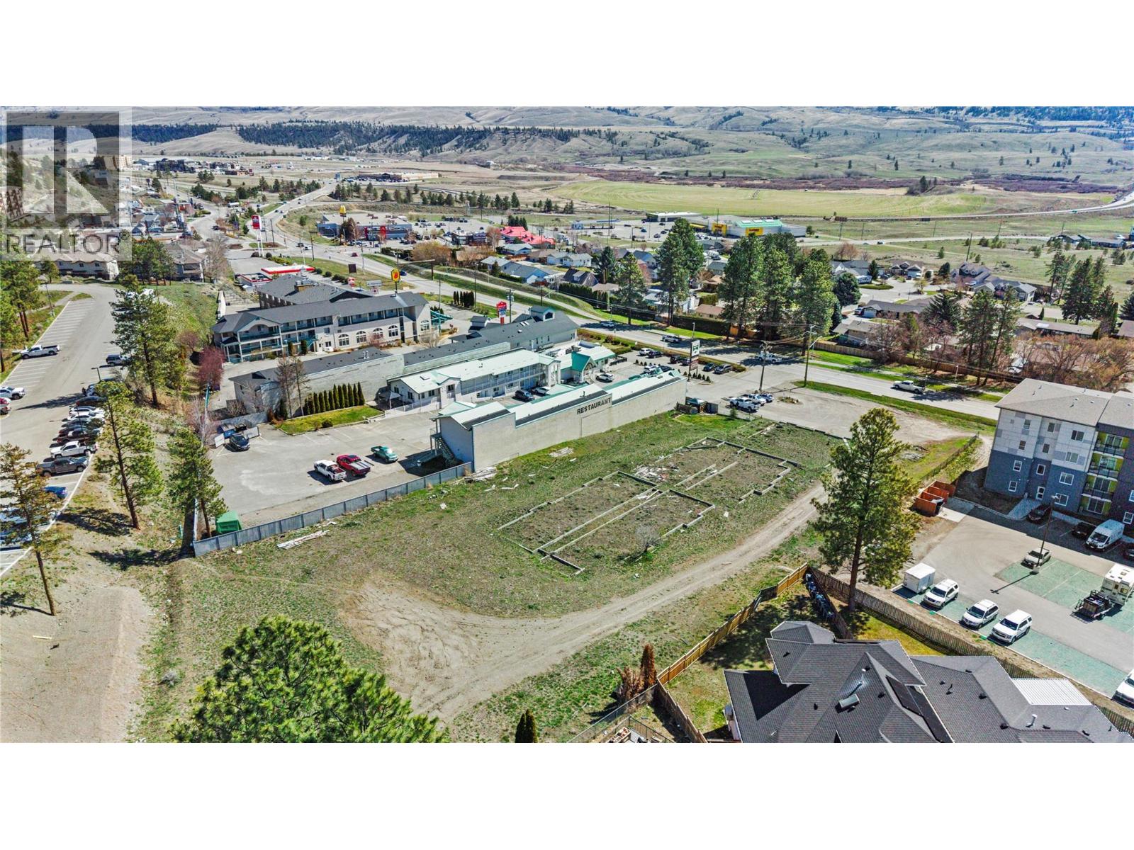 3551 Voght Street, Merritt, British Columbia  V1K 1B8 - Photo 3 - 10402048