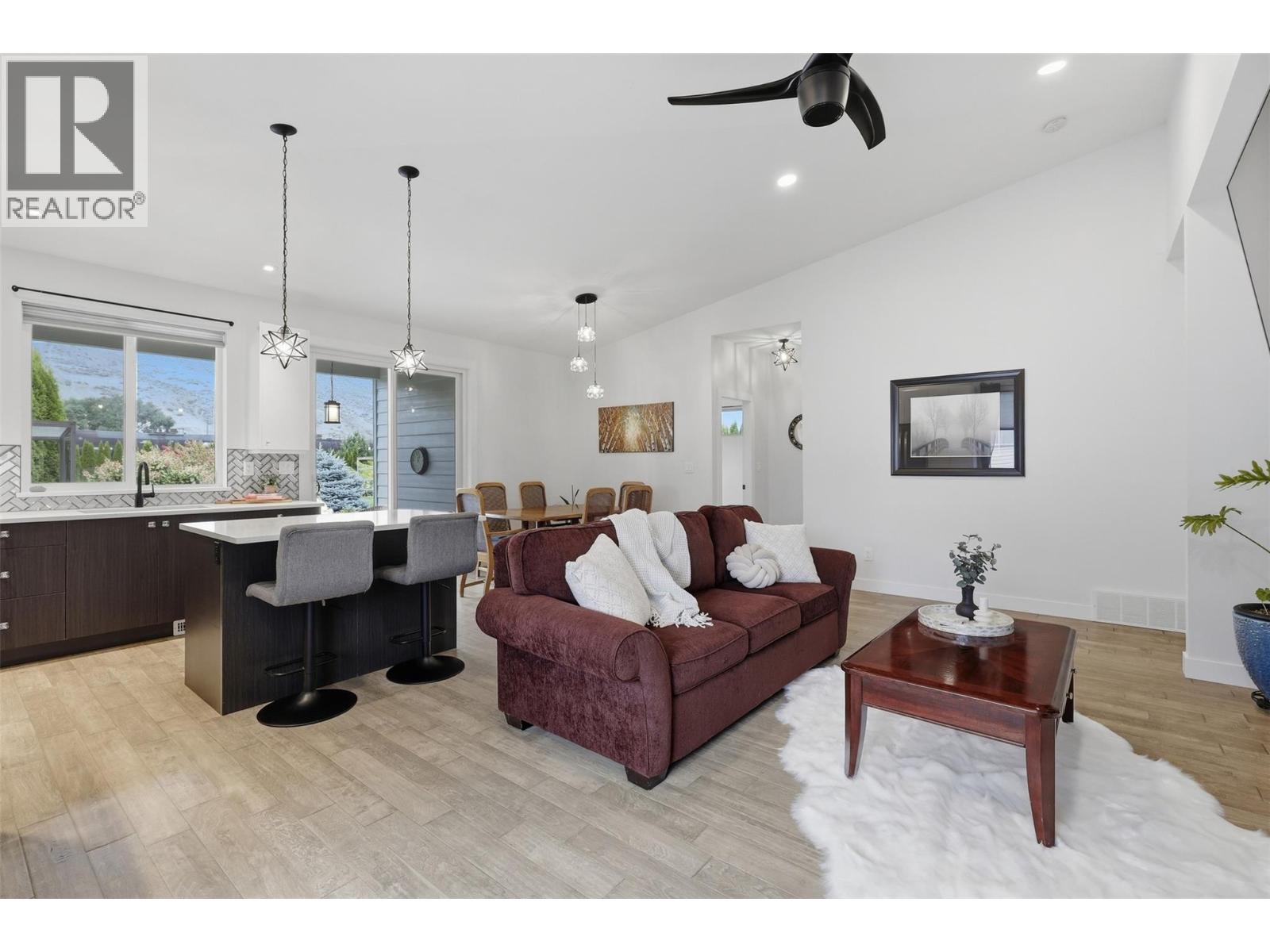 1848 Parkcrest Avenue, Kamloops, British Columbia  V2B 4W9 - Photo 45 - 10401829