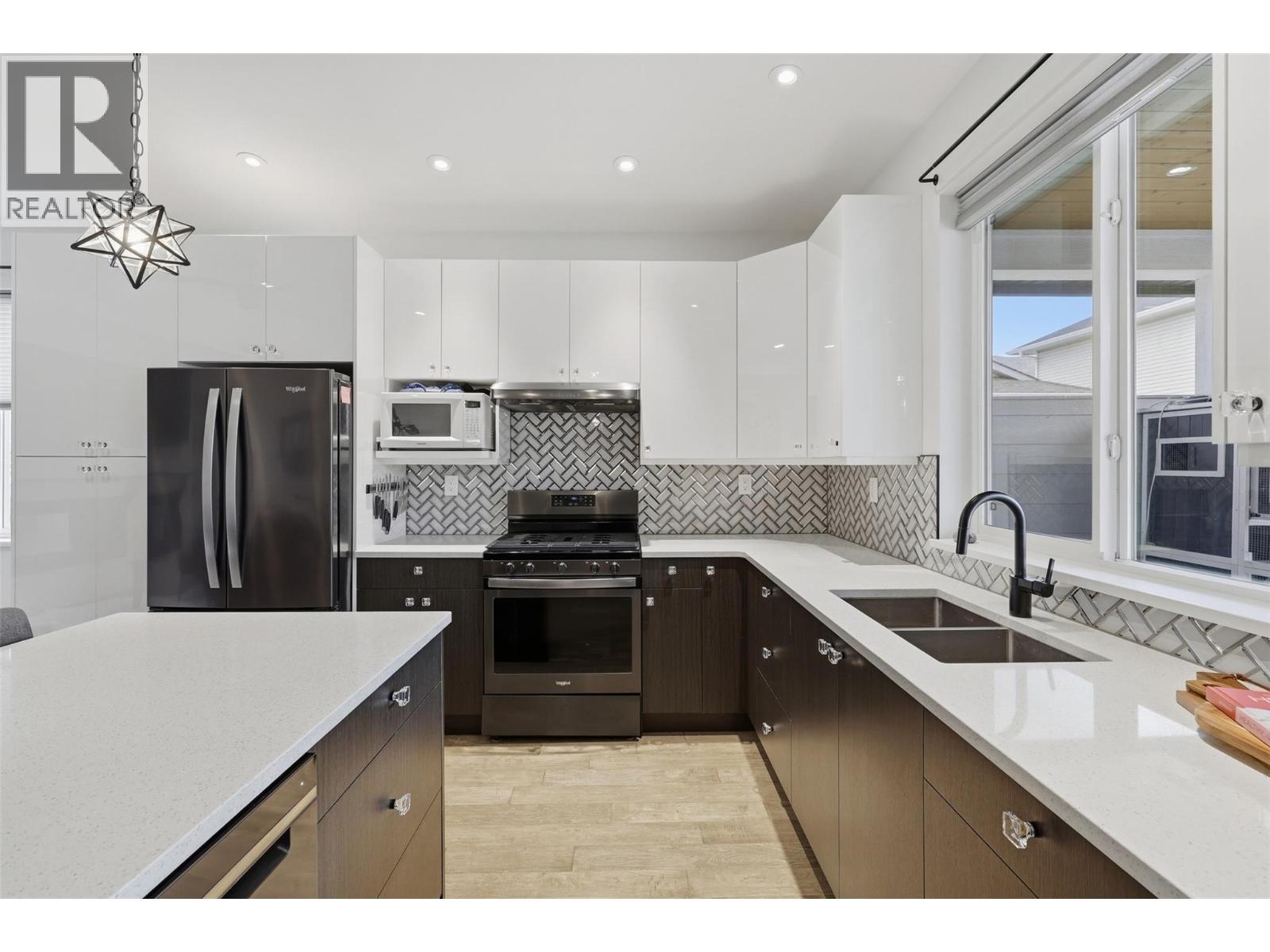 1848 Parkcrest Avenue, Kamloops, British Columbia  V2B 4W9 - Photo 52 - 10401829