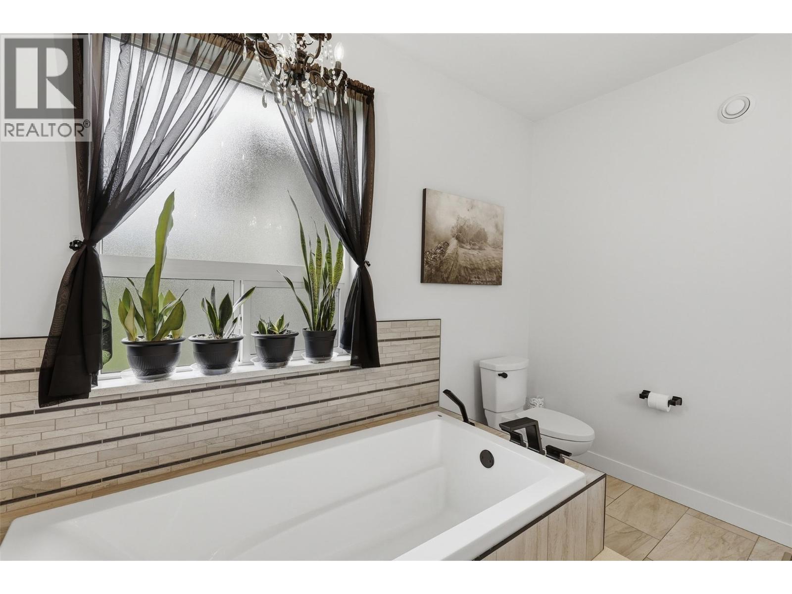 1848 Parkcrest Avenue, Kamloops, British Columbia  V2B 4W9 - Photo 59 - 10401829