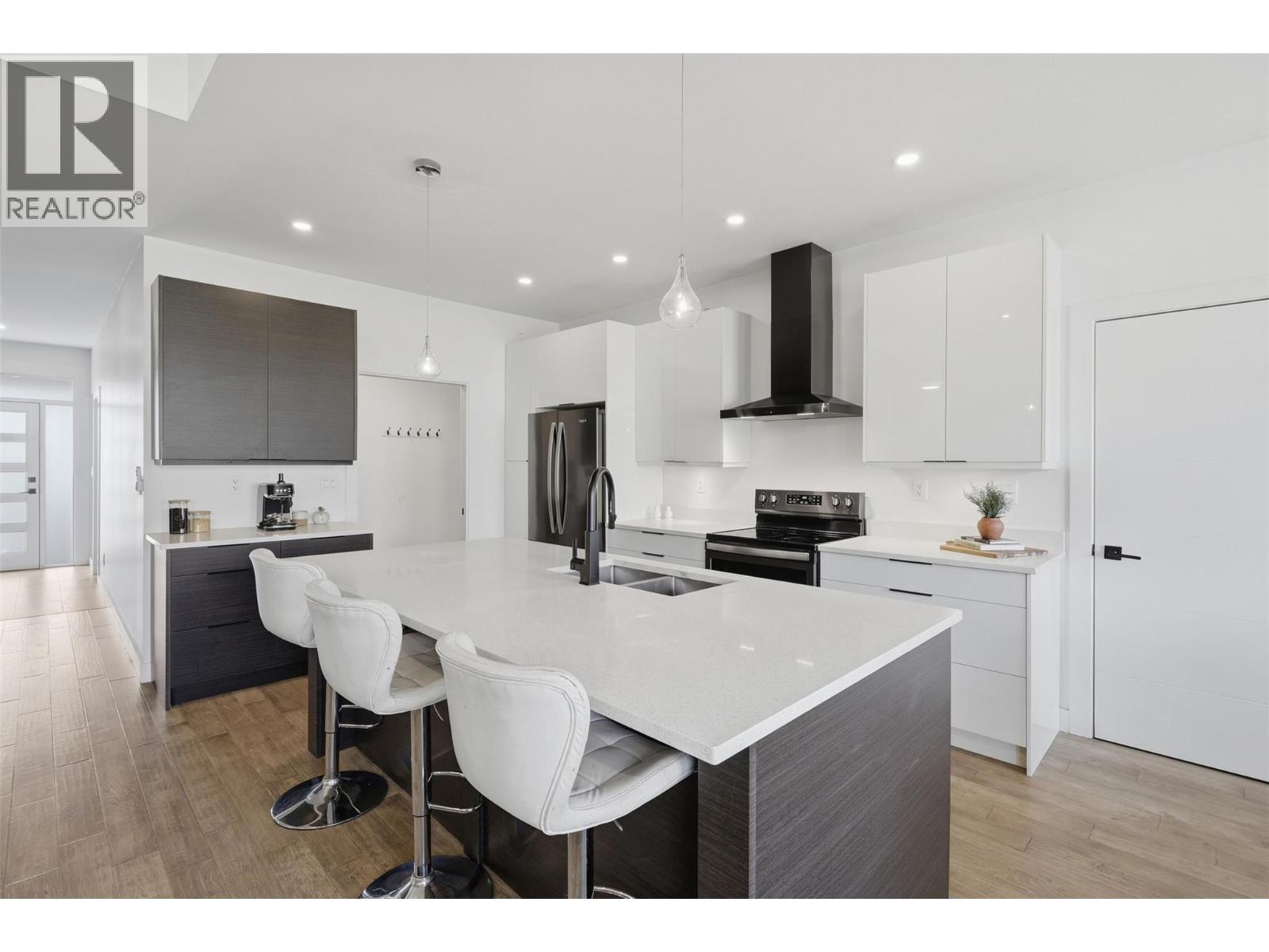 1848 Parkcrest Avenue, Kamloops, British Columbia  V2B 4W9 - Photo 8 - 10401829