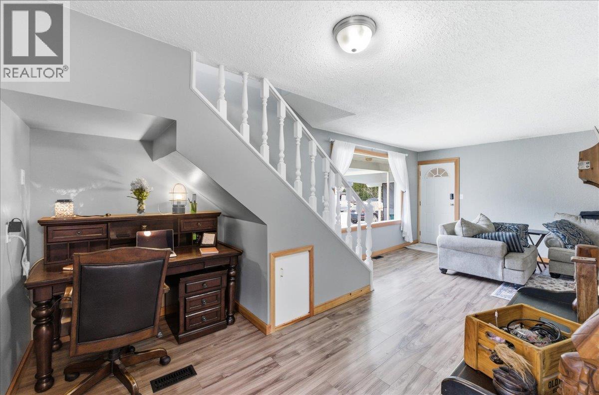 258 2nd Avenue, Trail, British Columbia  V1R 4V3 - Photo 13 - 10402113