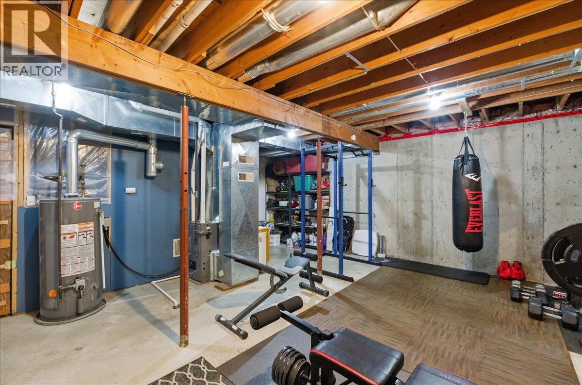 258 2nd Avenue, Trail, British Columbia  V1R 4V3 - Photo 41 - 10402113