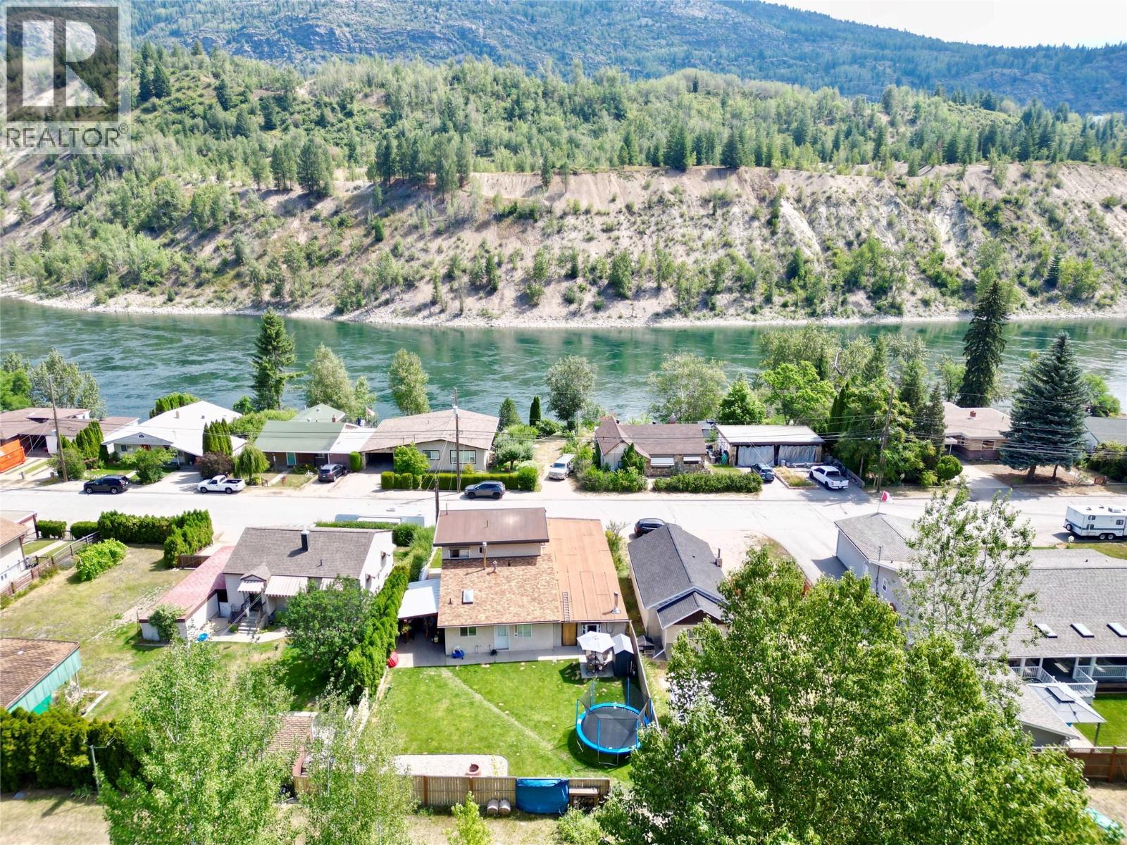 258 2nd Avenue, Trail, British Columbia  V1R 4V3 - Photo 70 - 10402113