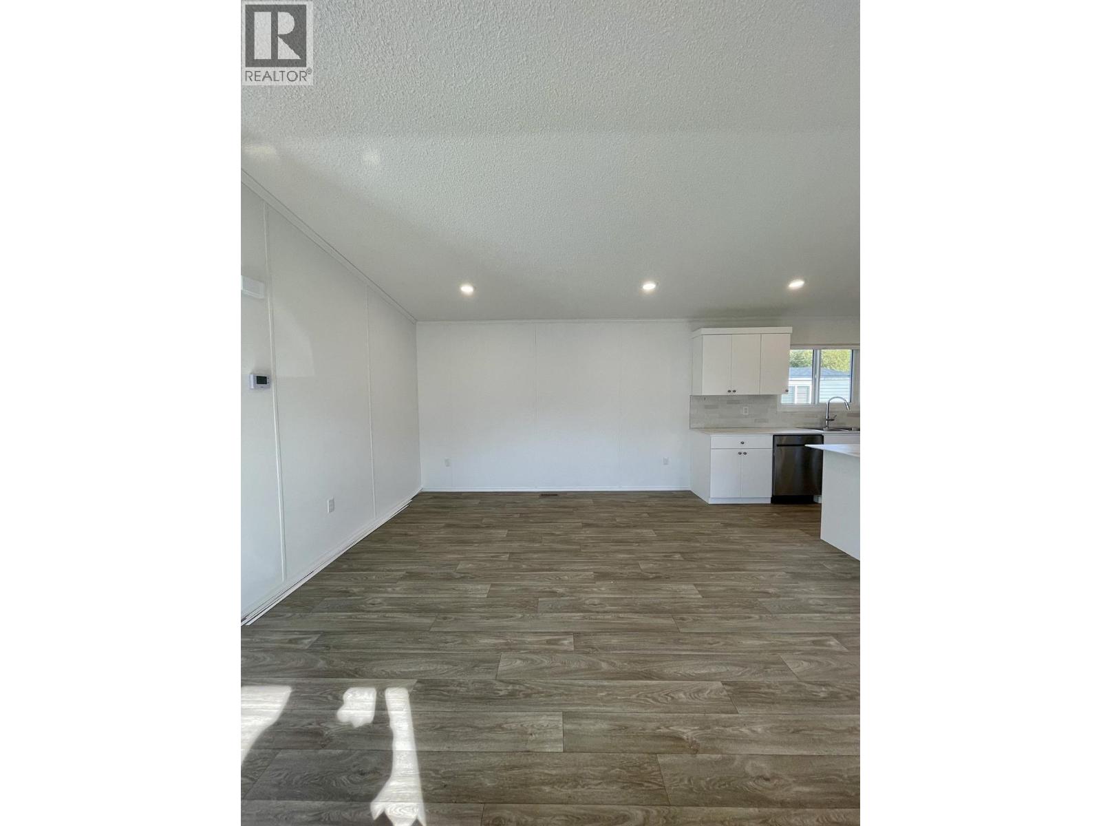 100 Industrial Road 1 Road Unit# 80, Sparwood, British Columbia  V0B 2G3 - Photo 9 - 10402037