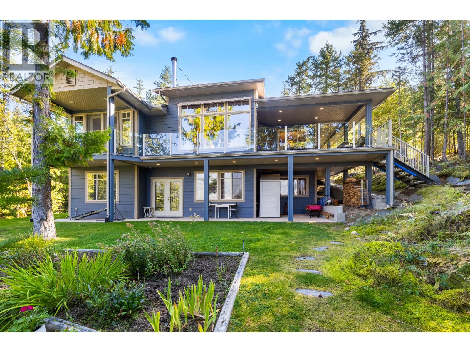 487 Walkers Landing Road, Riondel, British Columbia  V0B 2B0 - Photo 1 - 10402116