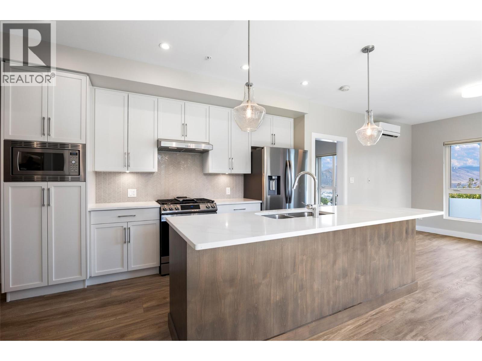 875 University Drive Unit# 203, Kamloops, British Columbia  V2C 0J8 - Photo 6 - 10402090