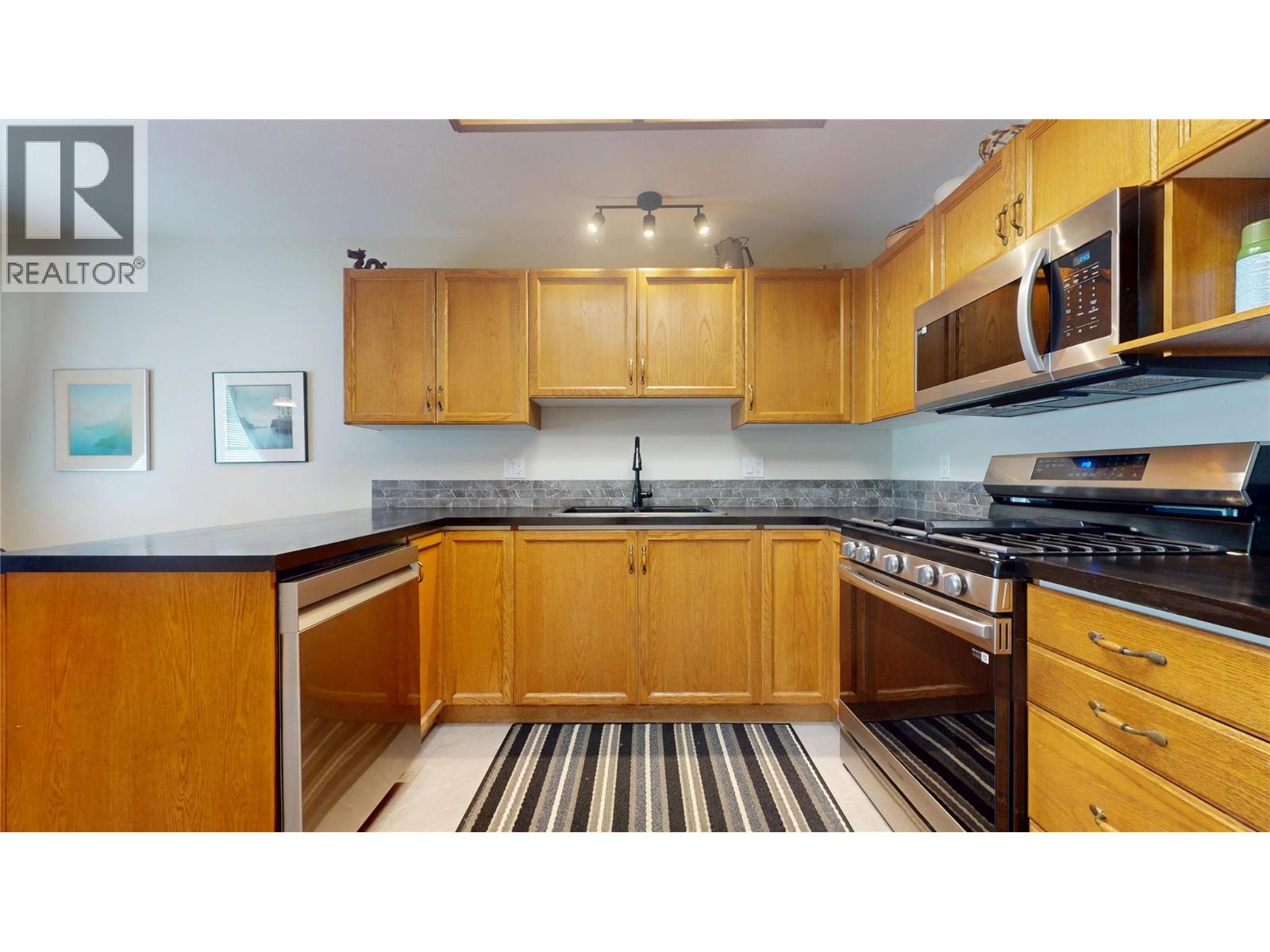 2375 1st Street S Unit# 15, Cranbrook, British Columbia  V1C 6J7 - Photo 10 - 10402109