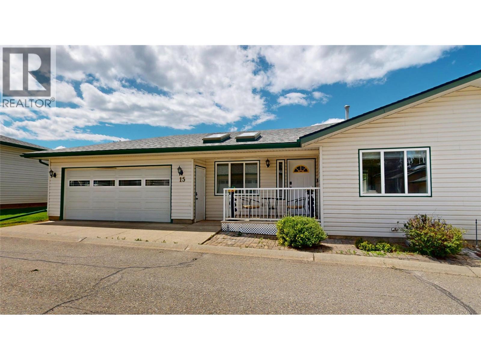 2375 1st Street S Unit# 15, Cranbrook, British Columbia  V1C 6J7 - Photo 3 - 10402109