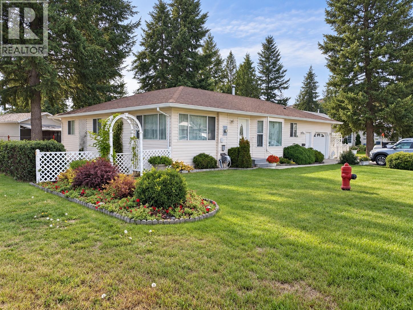 396 Robin Drive, Barriere, British Columbia  V0E 1E0 - Photo 2 - 10402005