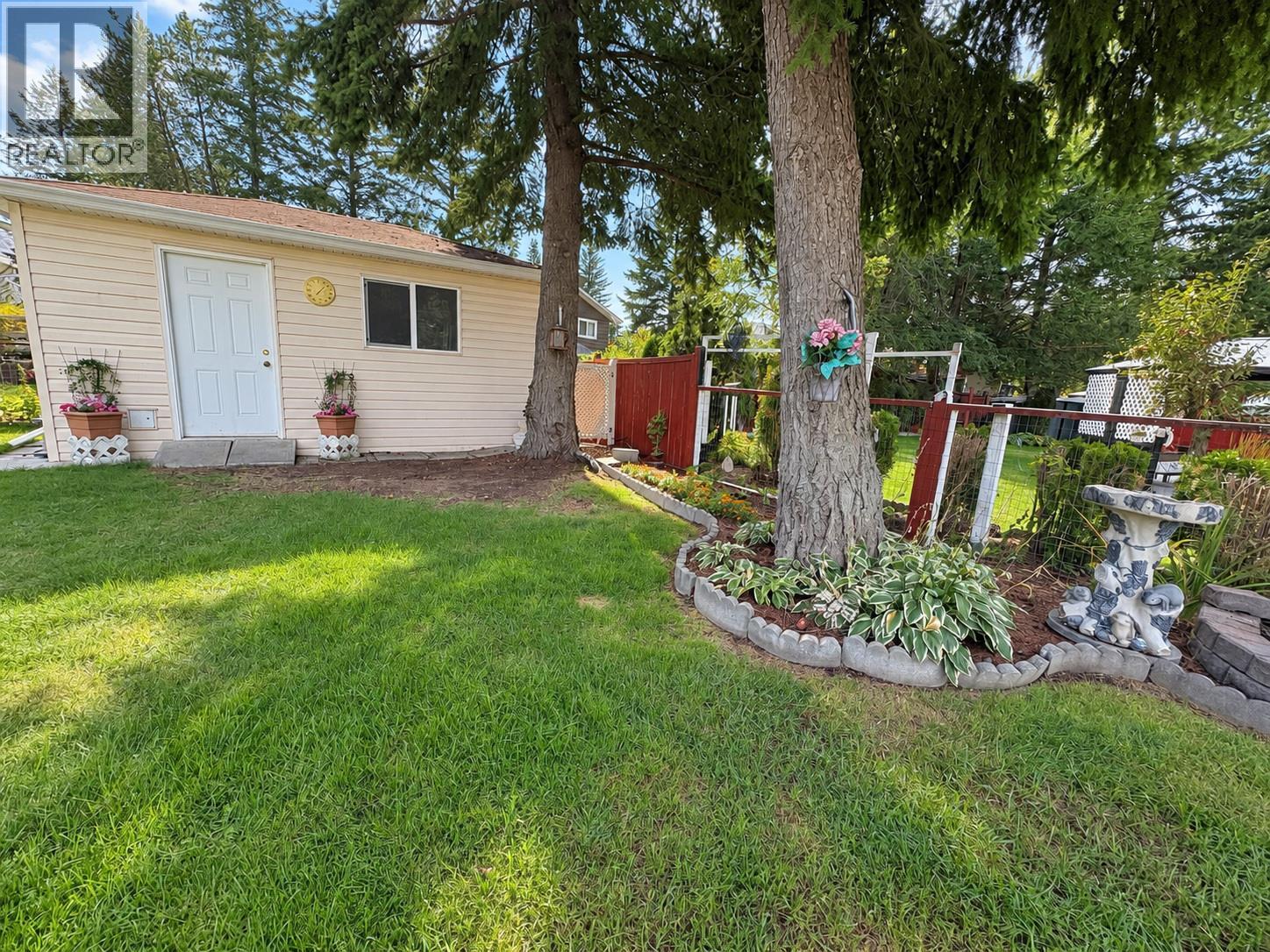 396 Robin Drive, Barriere, British Columbia  V0E 1E0 - Photo 26 - 10402005