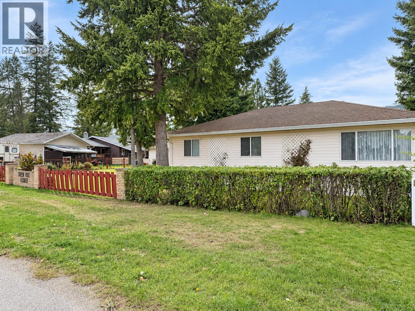 396 Robin Drive, Barriere, British Columbia  V0E 1E0 - Photo 30 - 10402005