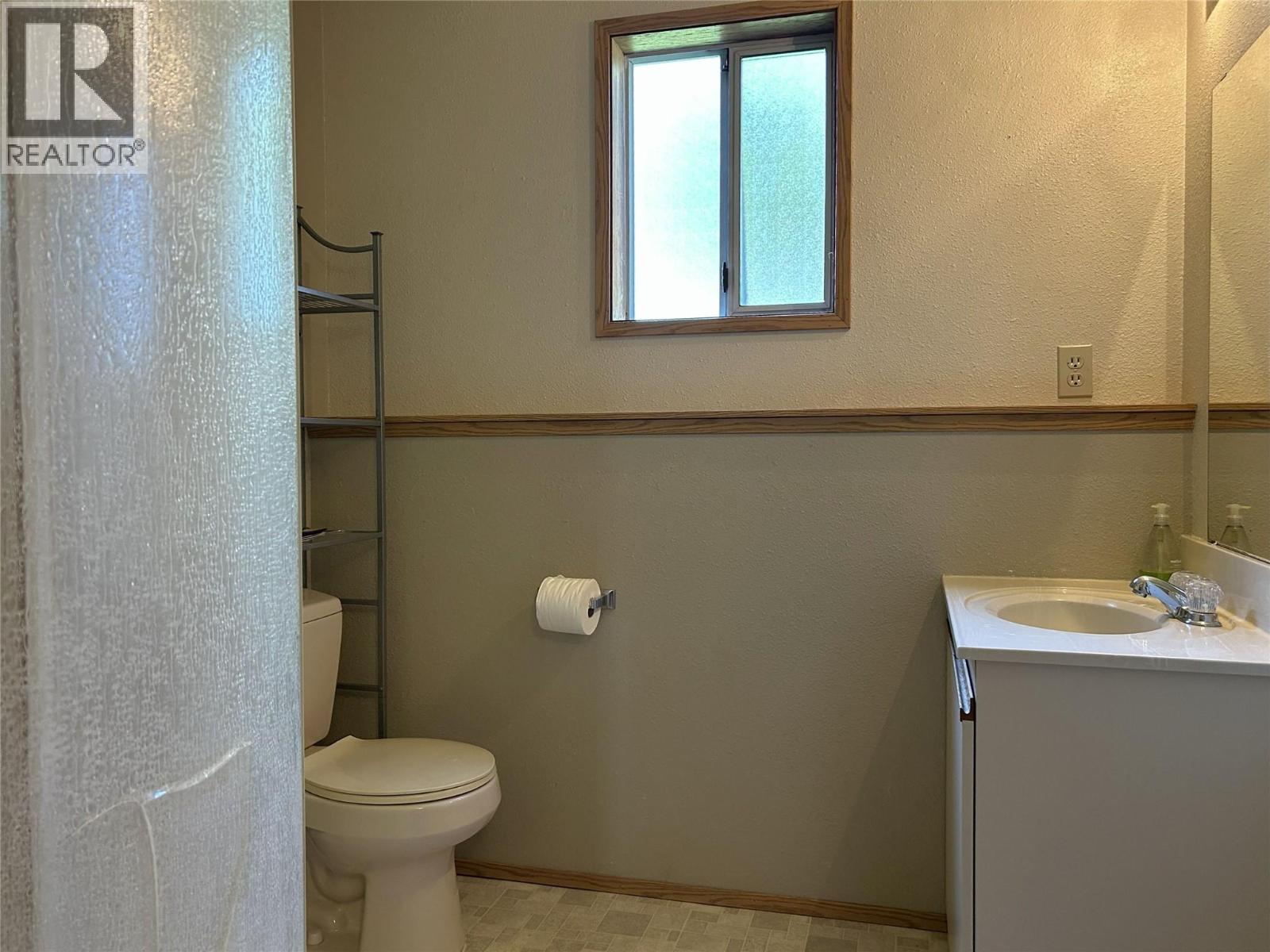6683 18th Street, Grand Forks, British Columbia  V0H 1H0 - Photo 24 - 10401795