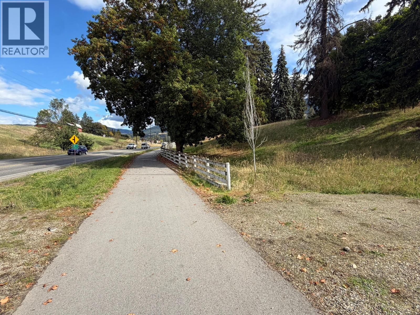 5440 Silver Star Road, Vernon, British Columbia  V1B 3K4 - Photo 16 - 10402078