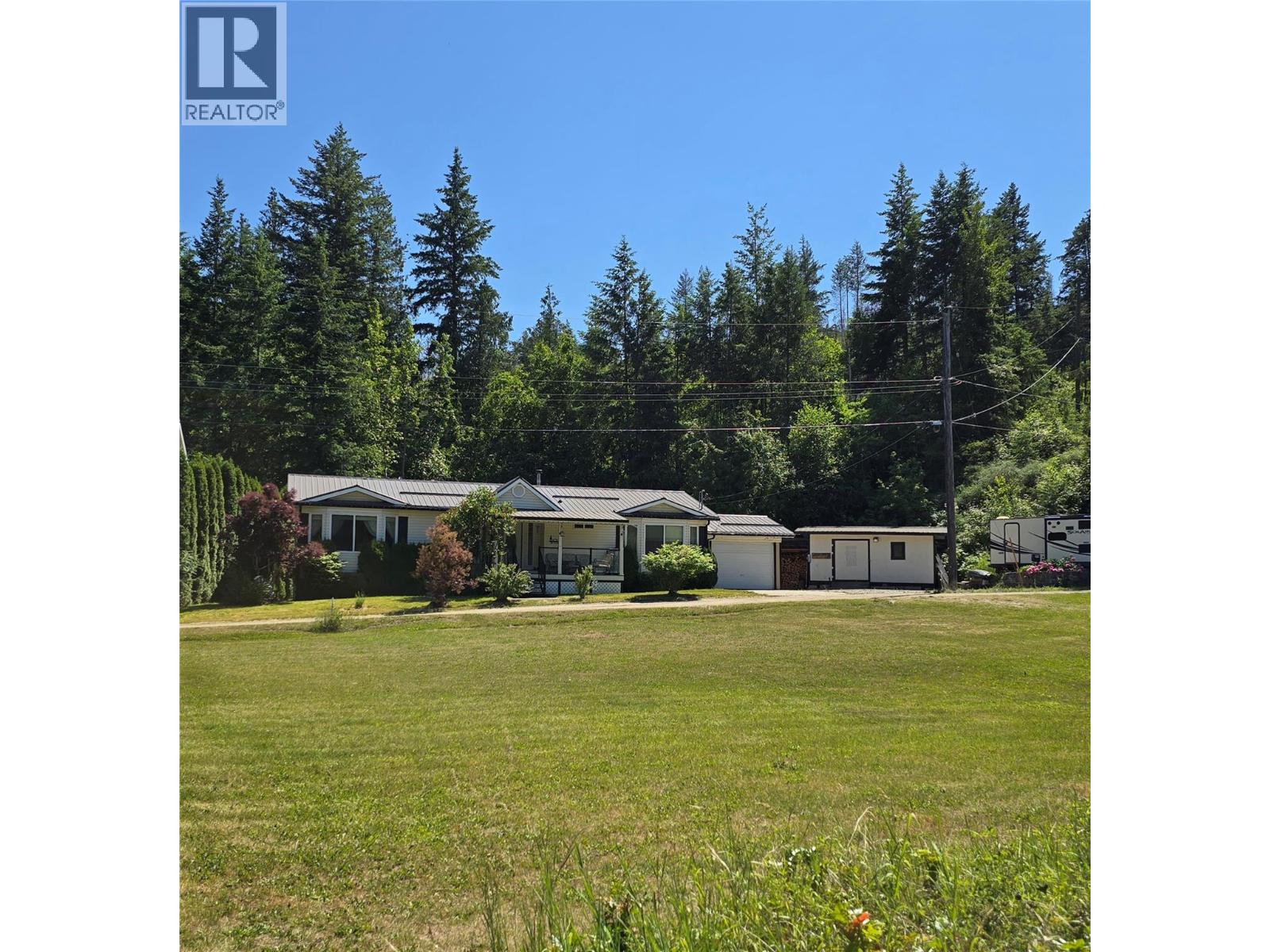 8758 Holding Road Unit# 14, Adams Lake, British Columbia  V0E 1M2 - Photo 1 - 10402149