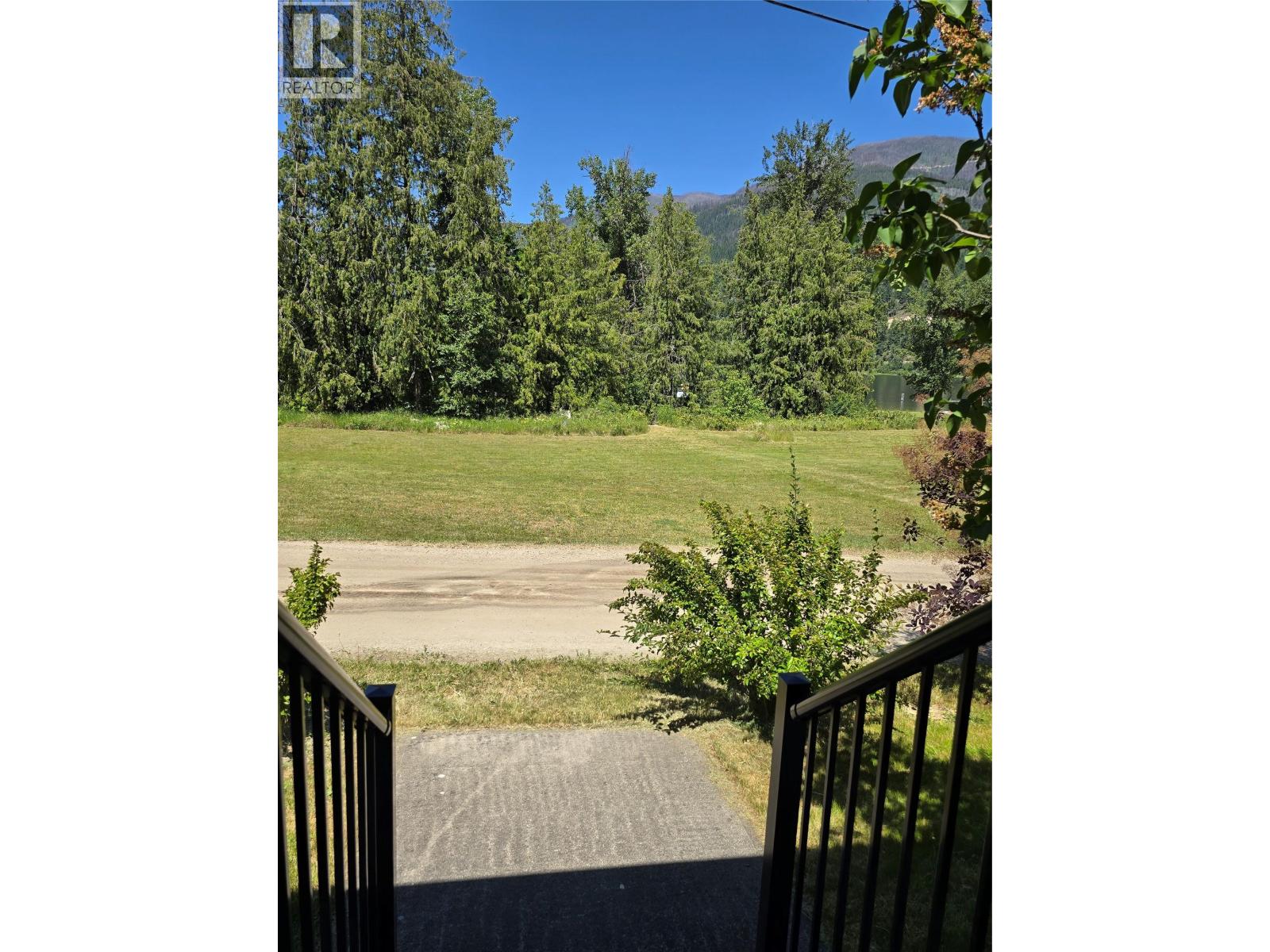 8758 Holding Road Unit# 14, Adams Lake, British Columbia  V0E 1M2 - Photo 6 - 10402149