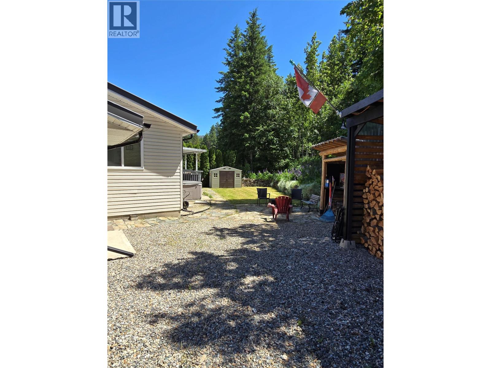 8758 Holding Road Unit# 14, Adams Lake, British Columbia  V0E 1M2 - Photo 9 - 10402149