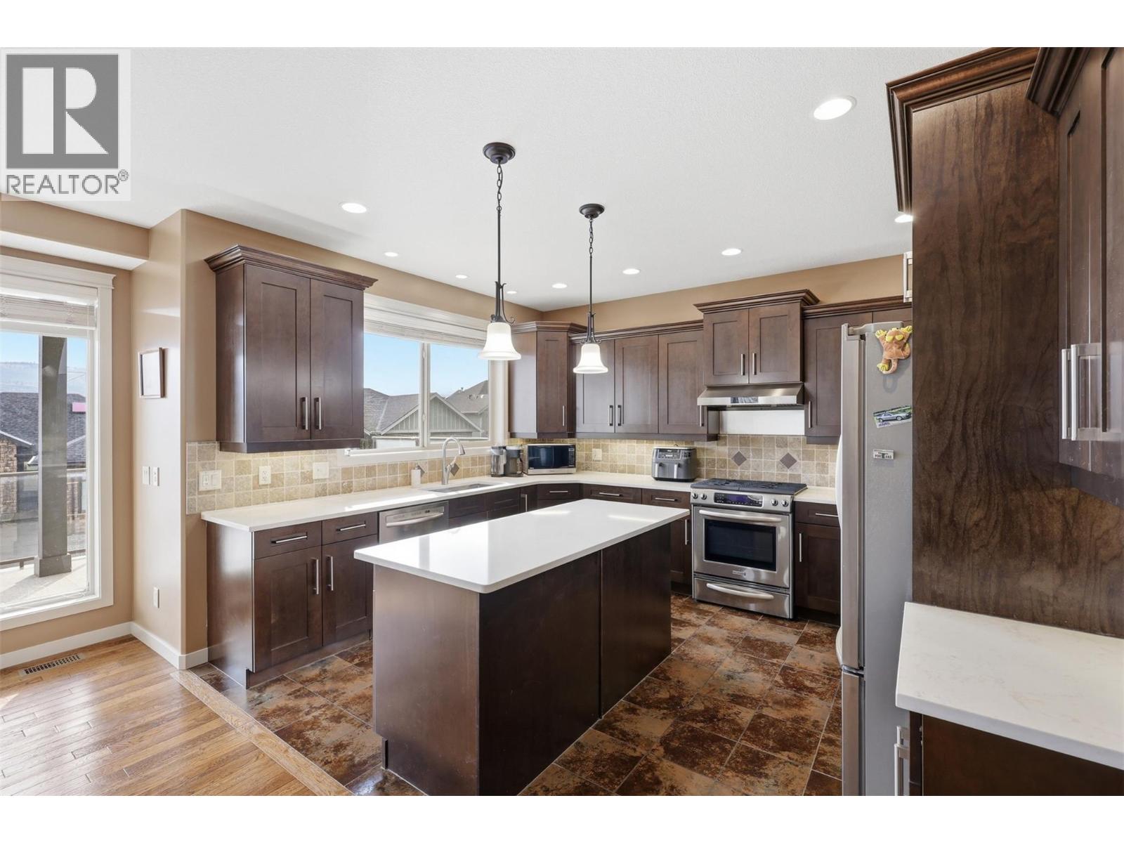 1914 Ironwood Street, Kamloops, British Columbia  V2H 0A6 - Photo 13 - 10402009