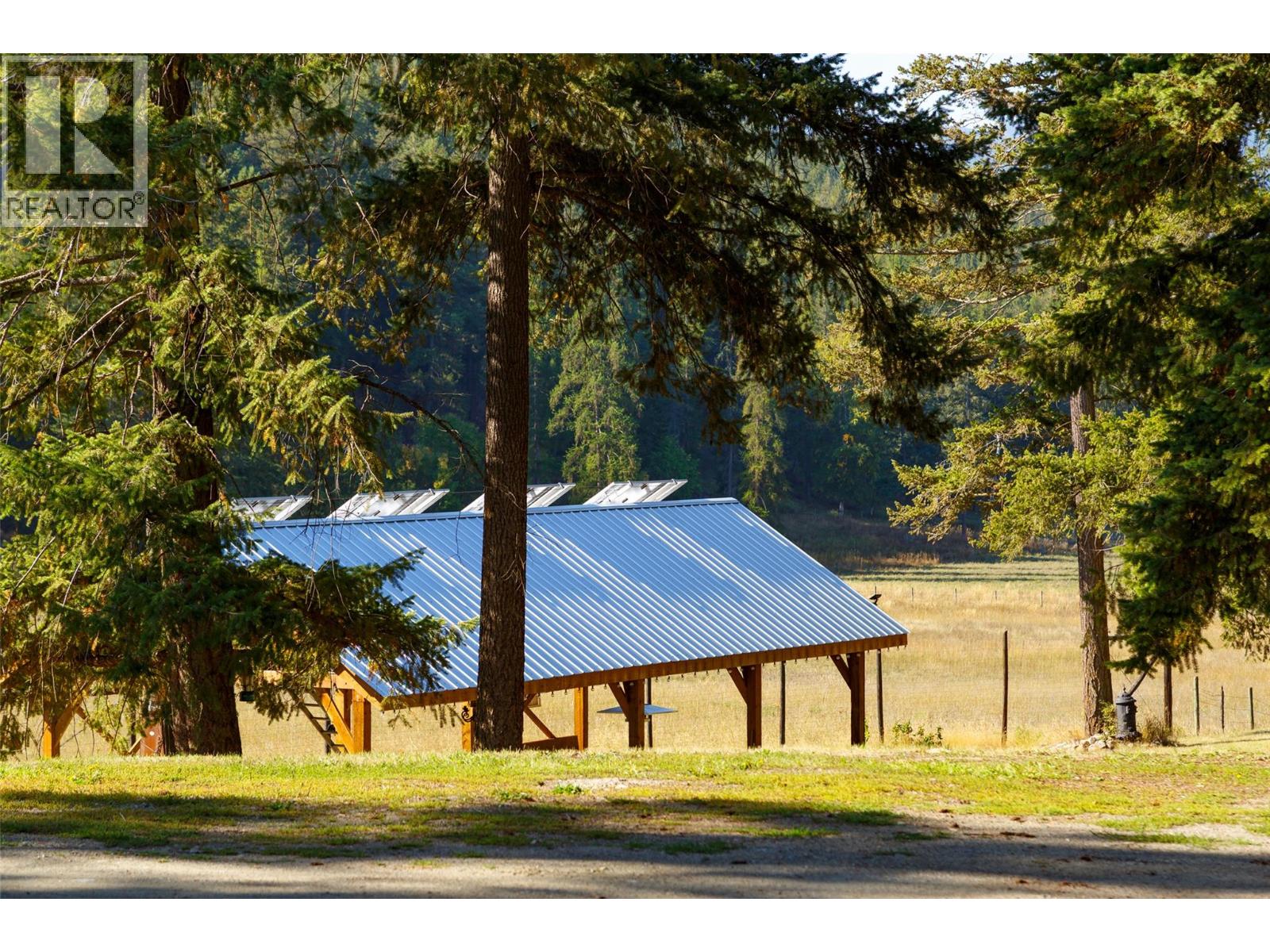 96 Bloom Road, Lumby, British Columbia  V0E 2G7 - Photo 28 - 10402141