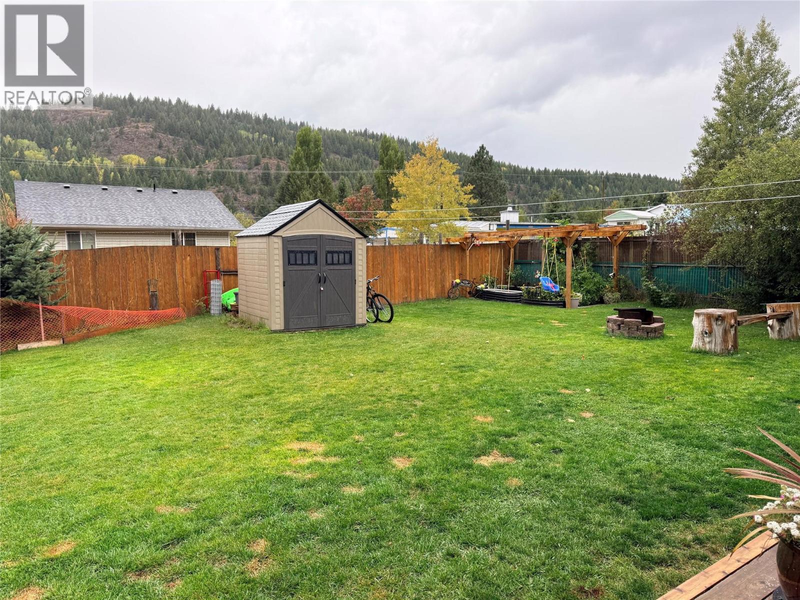 699 Strathmore Avenue, Greenwood, British Columbia  V0H 1J0 - Photo 4 - 10402082