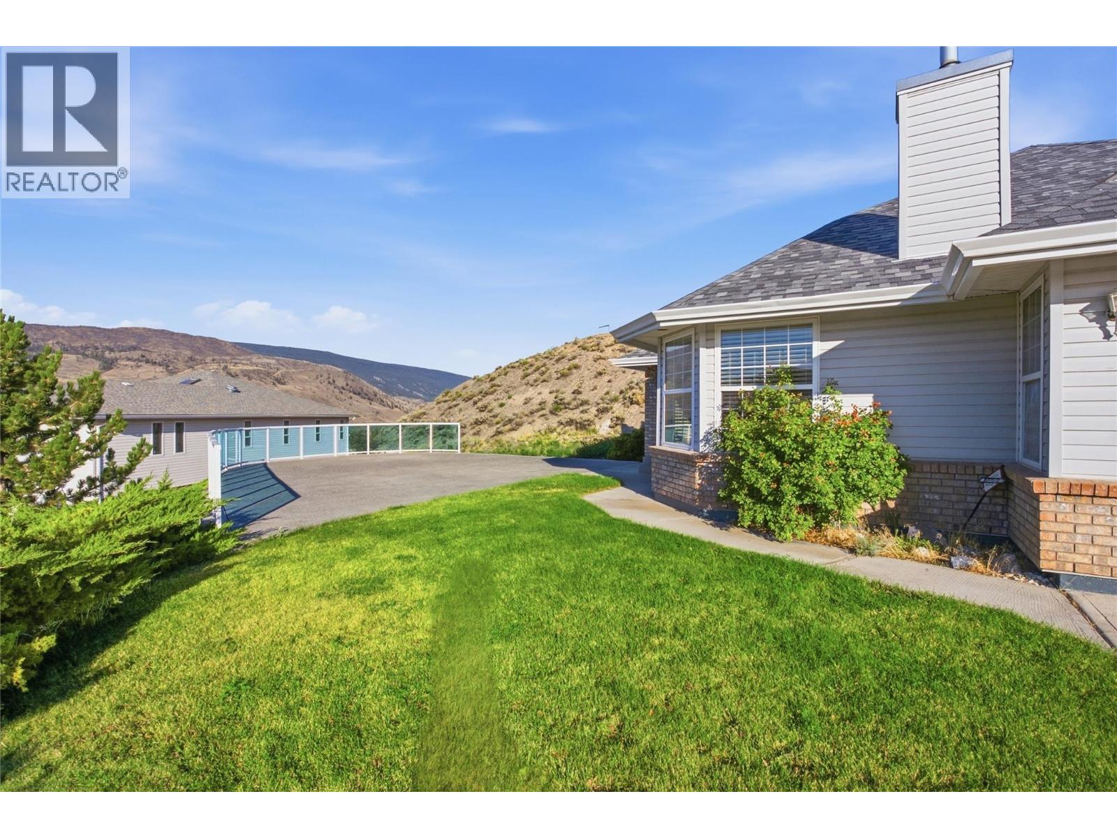 1398/1400 Semlin Drive, Cache Creek, British Columbia  V0K 1H0 - Photo 12 - 10402119