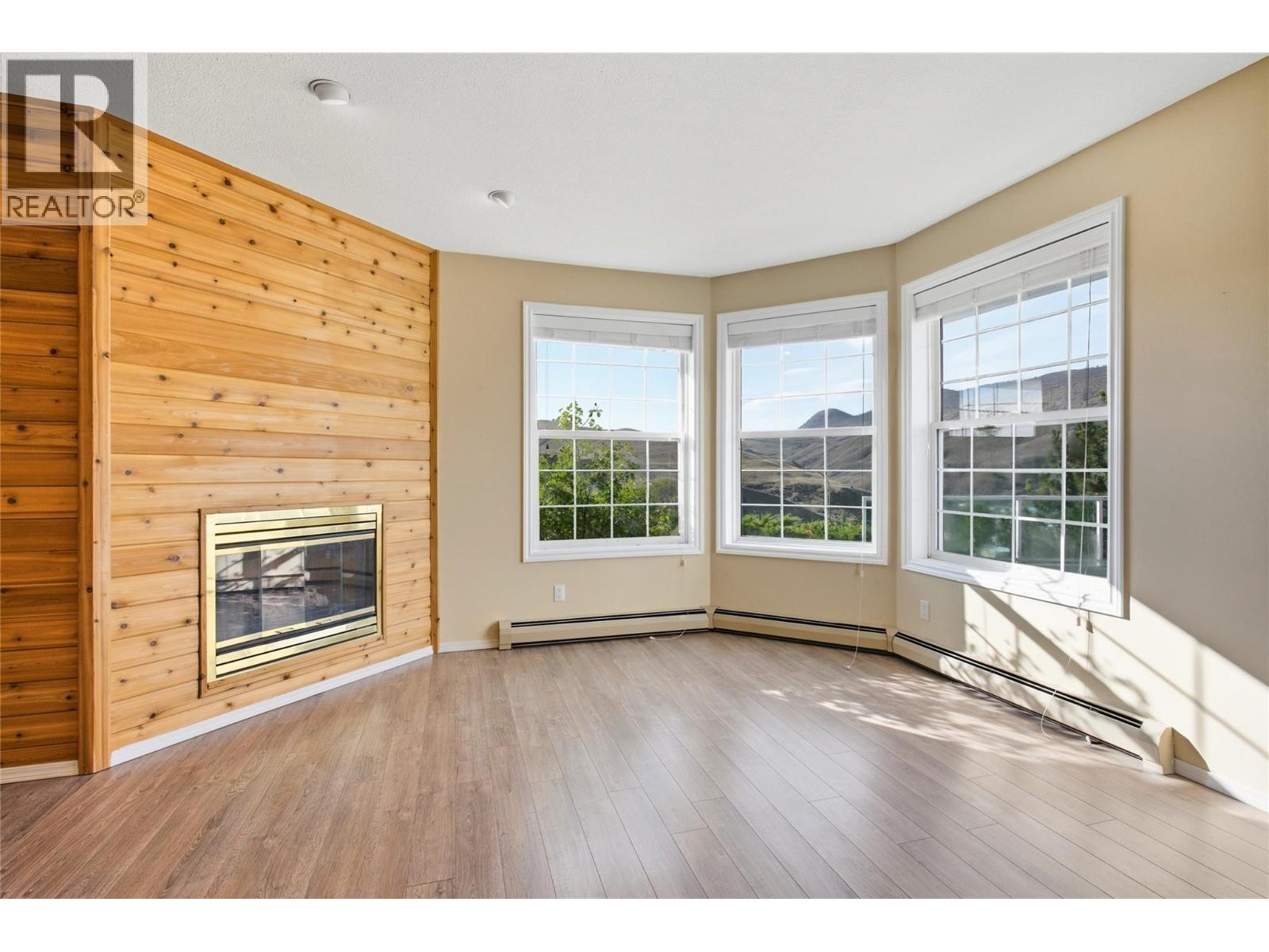 1398/1400 Semlin Drive, Cache Creek, British Columbia  V0K 1H0 - Photo 26 - 10402119