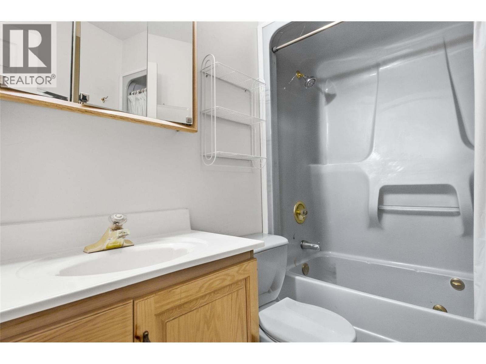 1398/1400 Semlin Drive, Cache Creek, British Columbia  V0K 1H0 - Photo 40 - 10402119