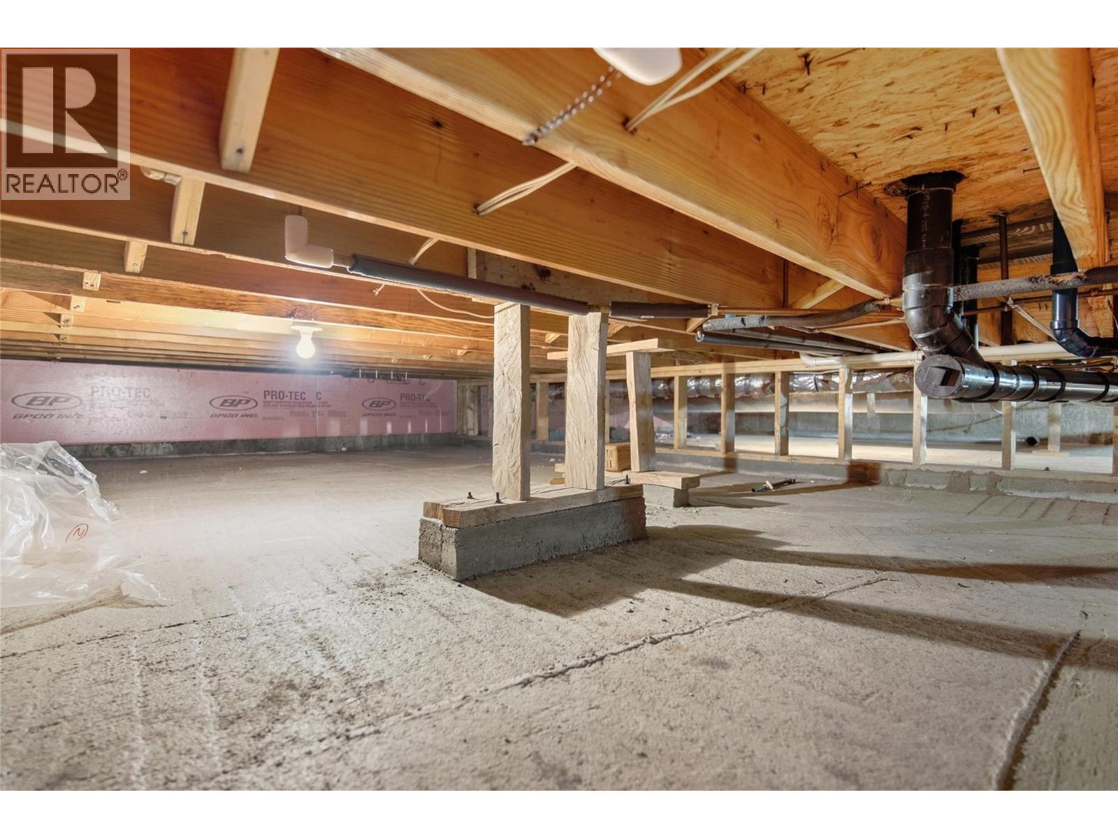 1398/1400 Semlin Drive, Cache Creek, British Columbia  V0K 1H0 - Photo 41 - 10402119