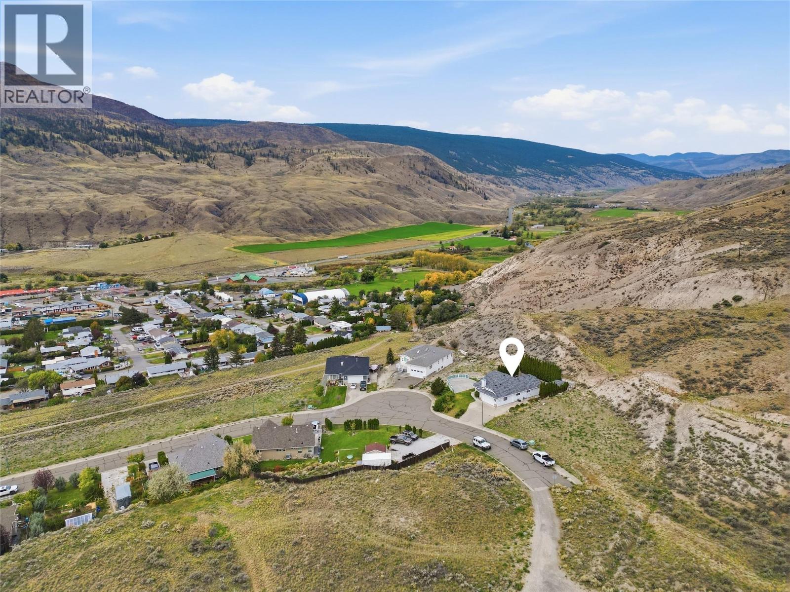 1398/1400 Semlin Drive, Cache Creek, British Columbia  V0K 1H0 - Photo 8 - 10402119