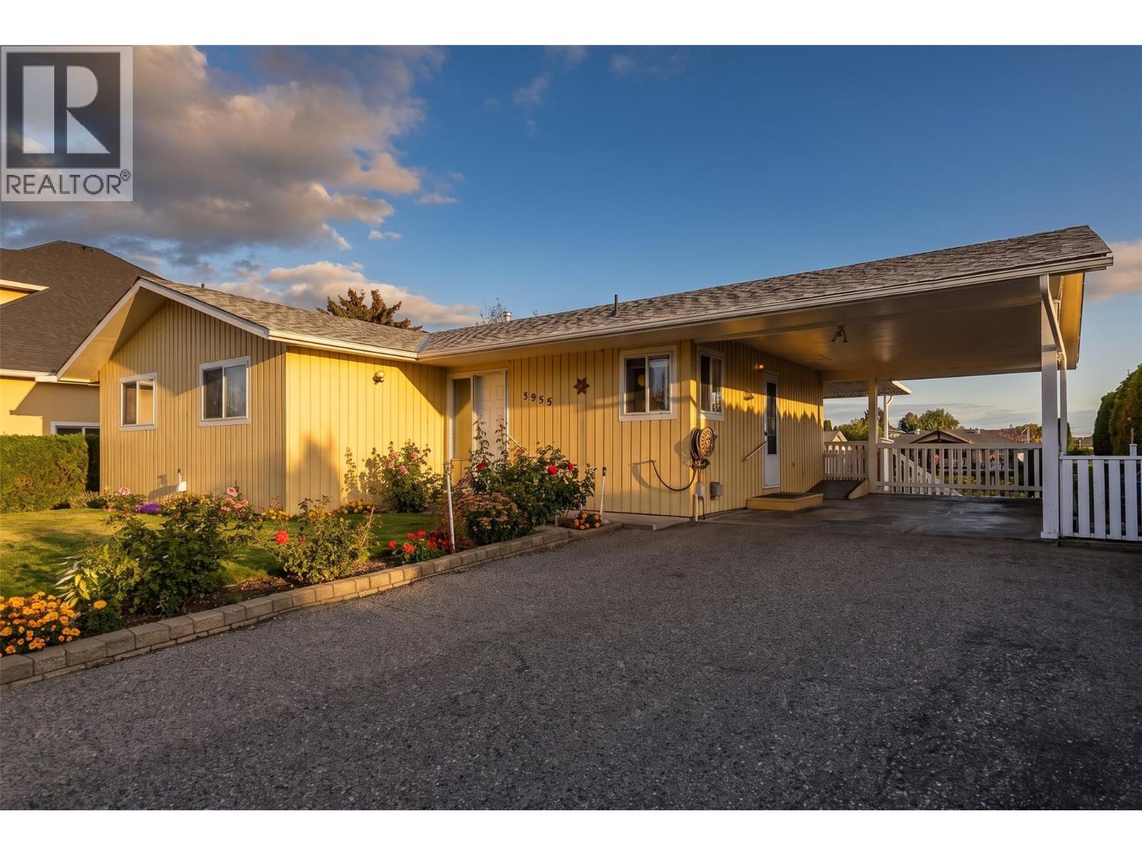 3935 Milford Road, West Kelowna, British Columbia  V4T 1X2 - Photo 3 - 10402185