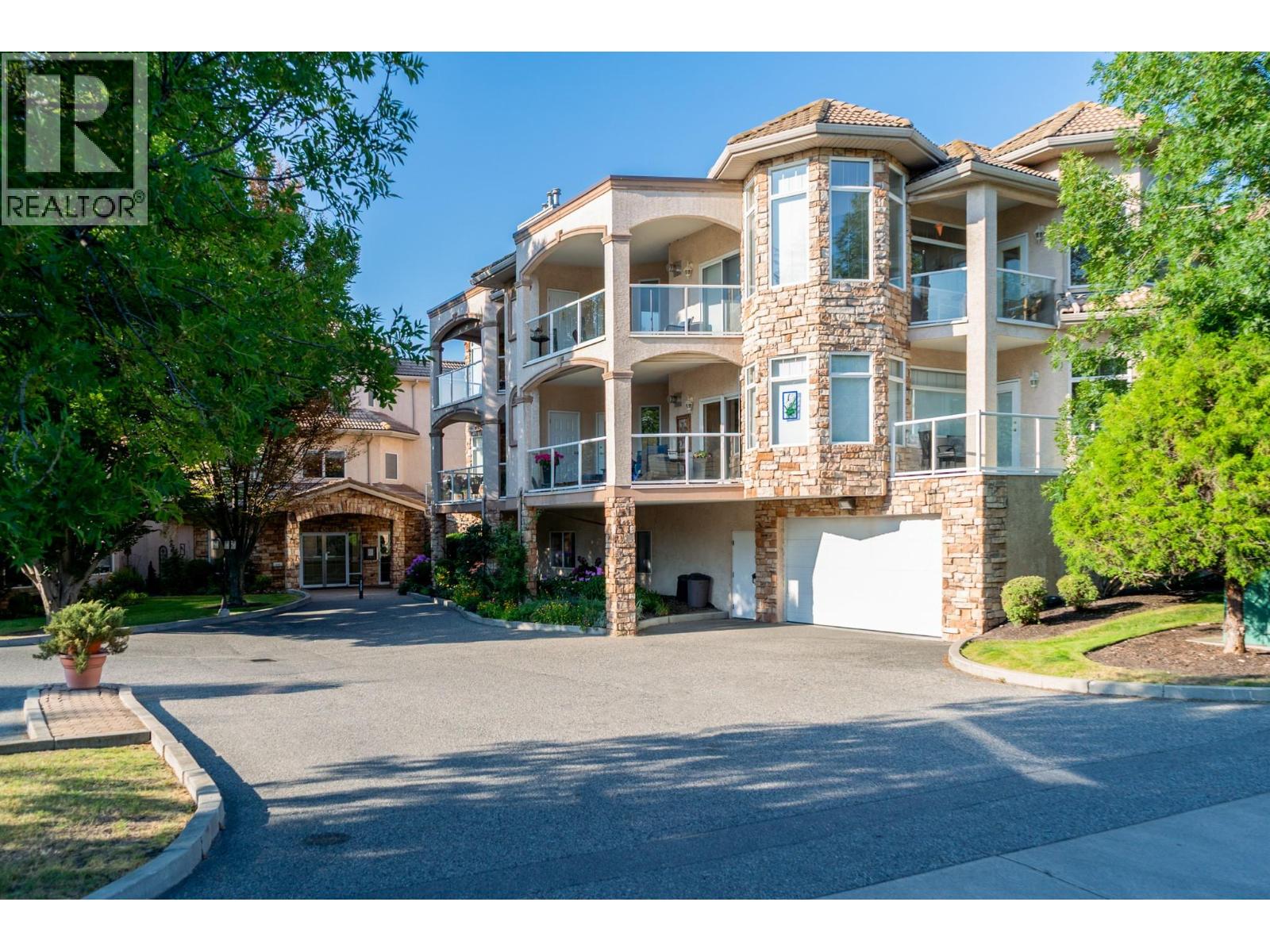 634 Lequime Road Unit# 206, Kelowna, British Columbia  V1W 1A4 - Photo 2 - 10402106