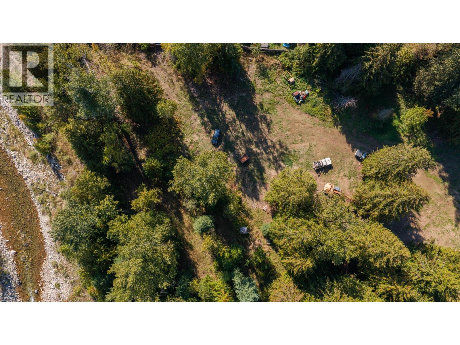 16078 Highway 3a, Crawford Bay, British Columbia  V0B 1E0 - Photo 14 - 10401706