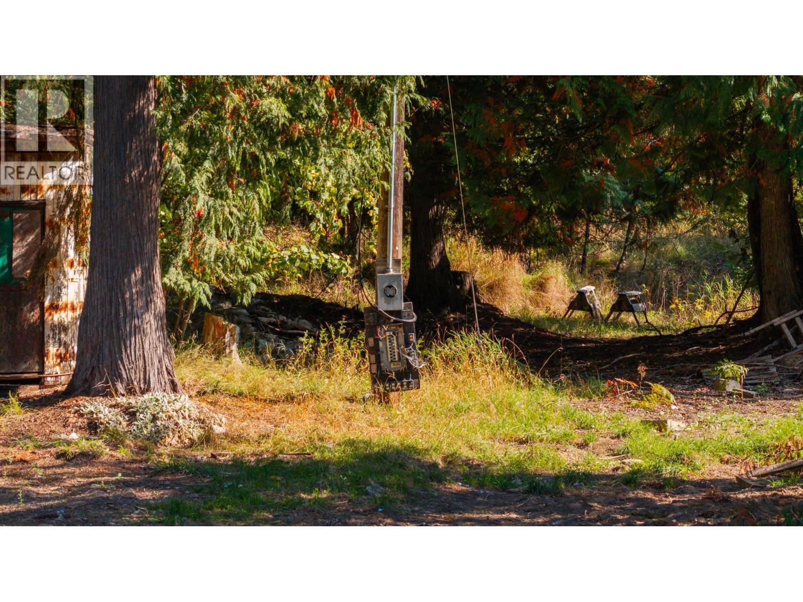 16078 Highway 3a, Crawford Bay, British Columbia  V0B 1E0 - Photo 18 - 10401706