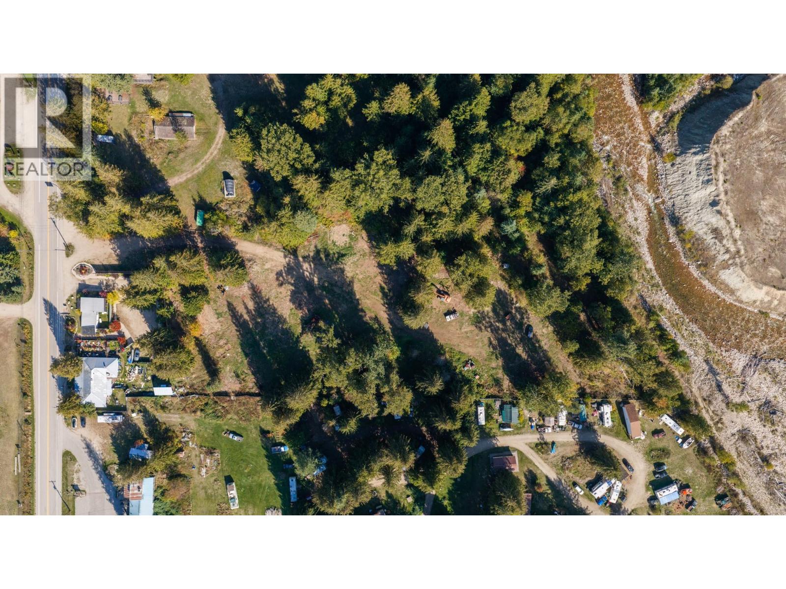 16078 Highway 3a, Crawford Bay, British Columbia  V0B 1E0 - Photo 6 - 10401706