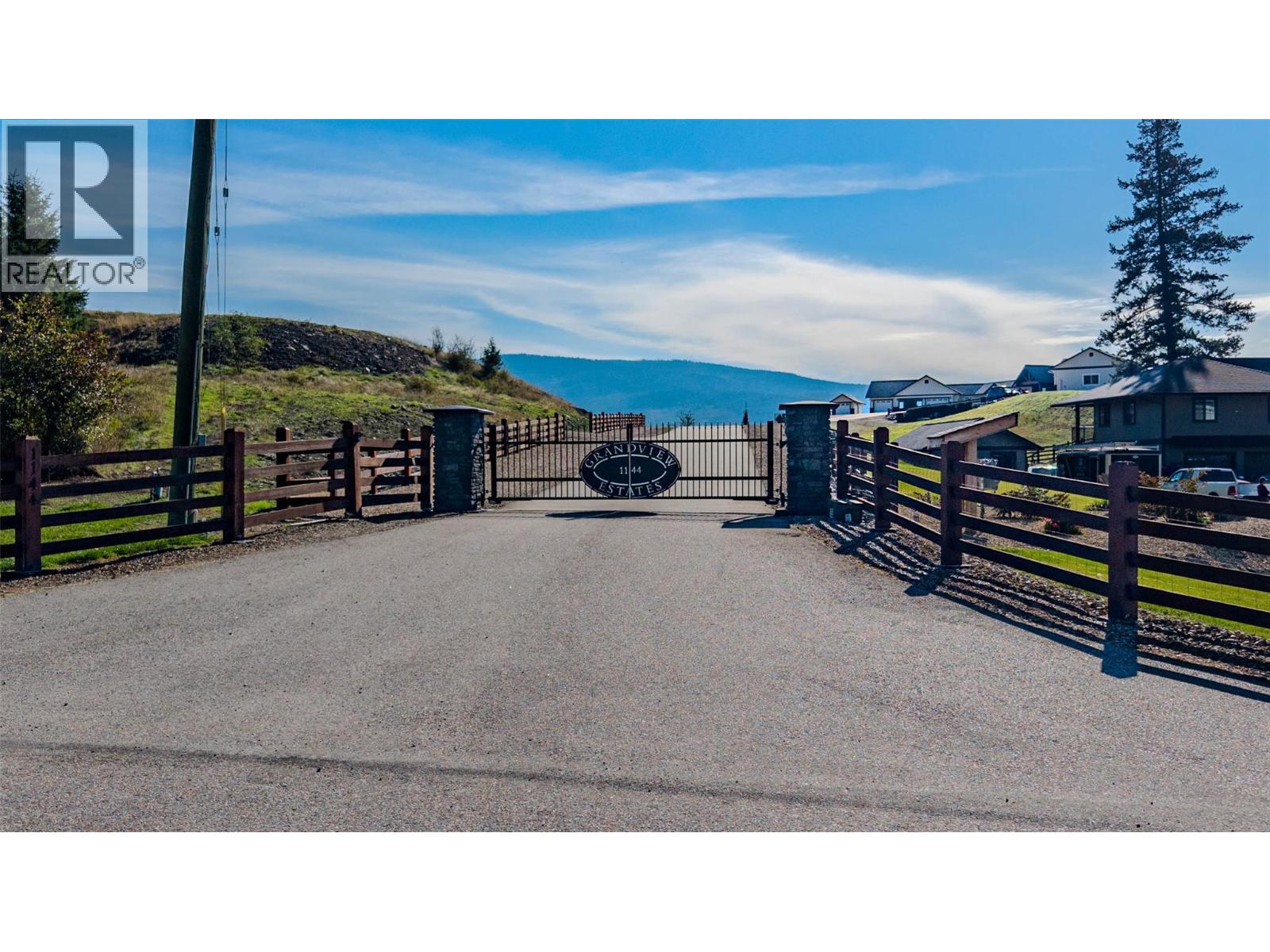1144 Page Road Unit# 2, Armstrong, British Columbia  V4Y 0P8 - Photo 1 - 10402137