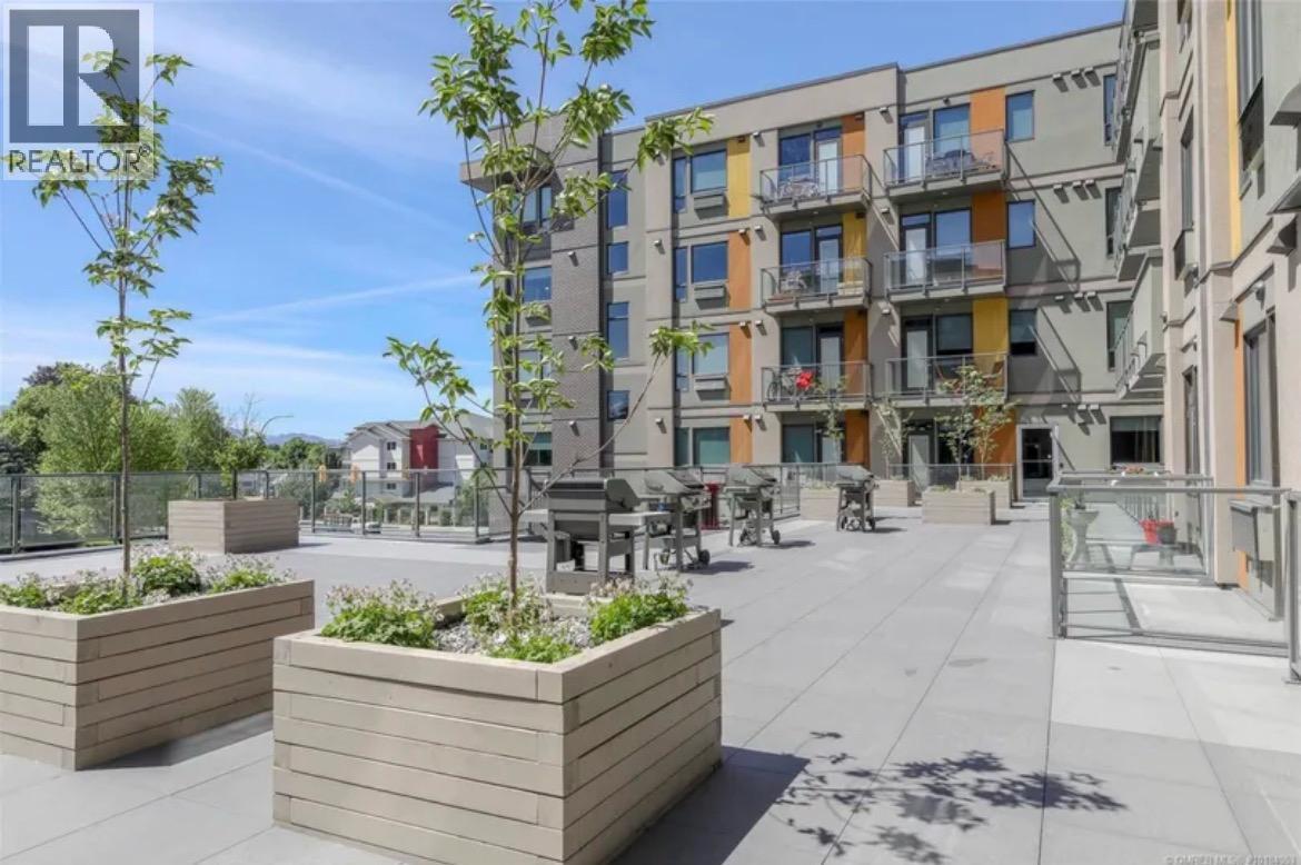 925 Leon Avenue Unit# 408, Kelowna, British Columbia  V1Y 0E5 - Photo 1 - 10401824
