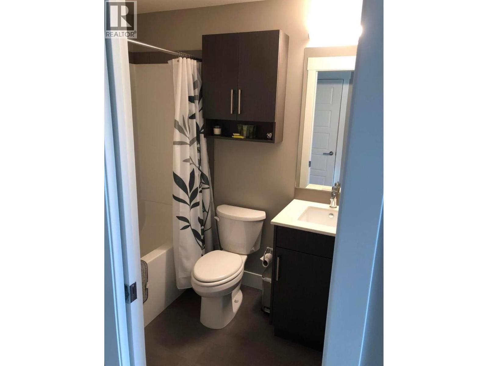 925 Leon Avenue Unit# 408, Kelowna, British Columbia  V1Y 0E5 - Photo 3 - 10401824