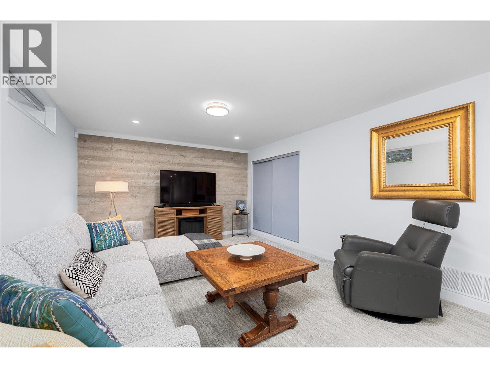 158 Grandview Street, Penticton, British Columbia  V2A 4E4 - Photo 25 - 10400998