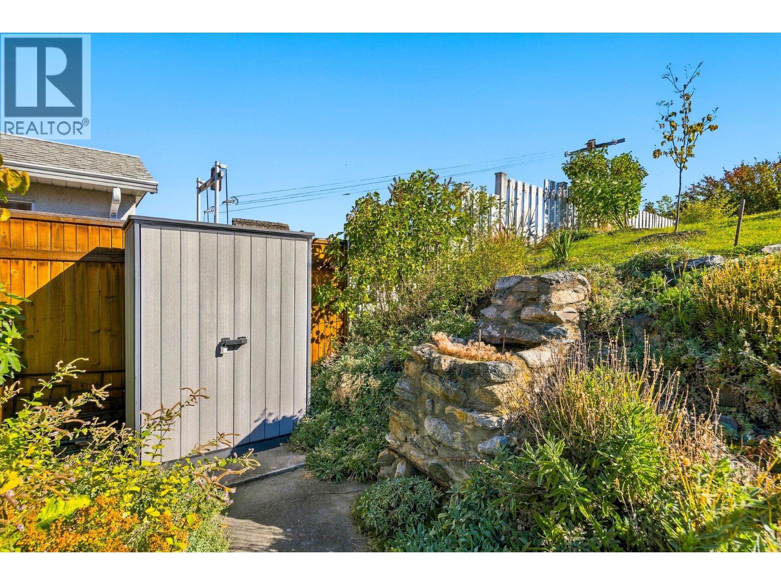 158 Grandview Street, Penticton, British Columbia  V2A 4E4 - Photo 41 - 10400998